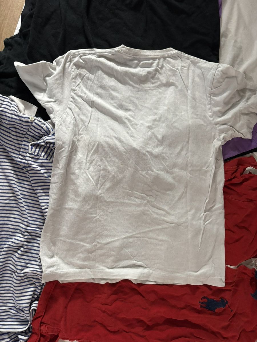 Kaws × Uniqlo KAWS SHIRT Size US M / EU 48-50 / 2 - 3 Thumbnail