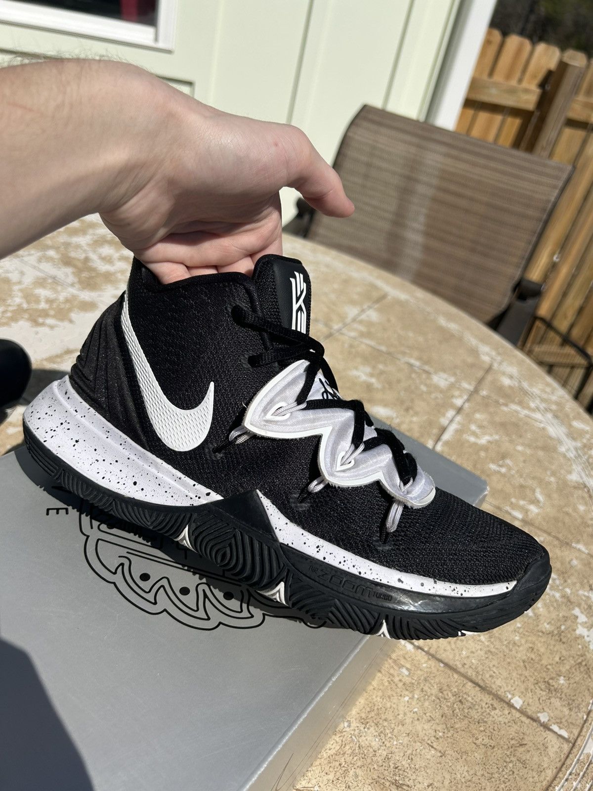 Nike nike kyrie 5 team black Size US 8.5 / EU 41-42 - 8 Thumbnail