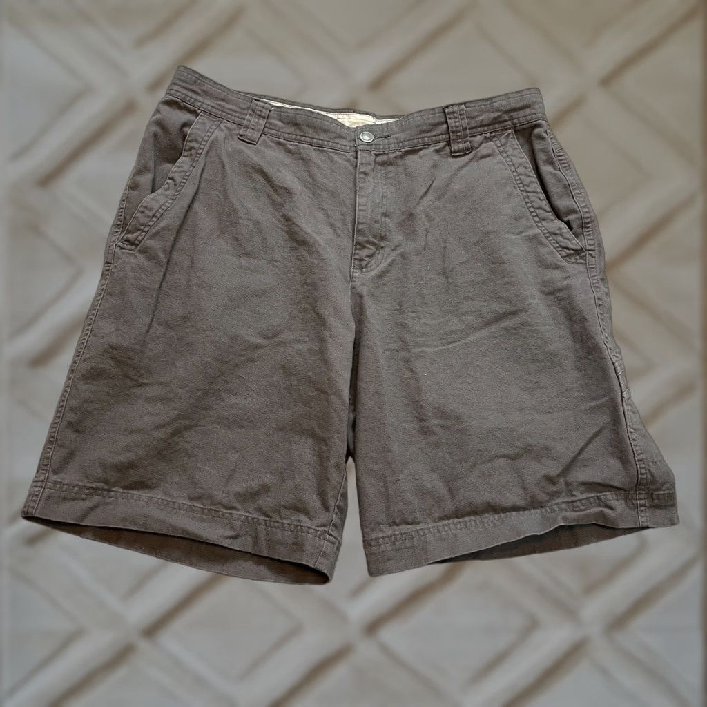 Vintage Columbia Shorts Mens 38 Gray Chino Bermuda Hiking Outdoor 10" Inseam Athletic Casual Size US 38 / EU 54 - 1 Thumbnail