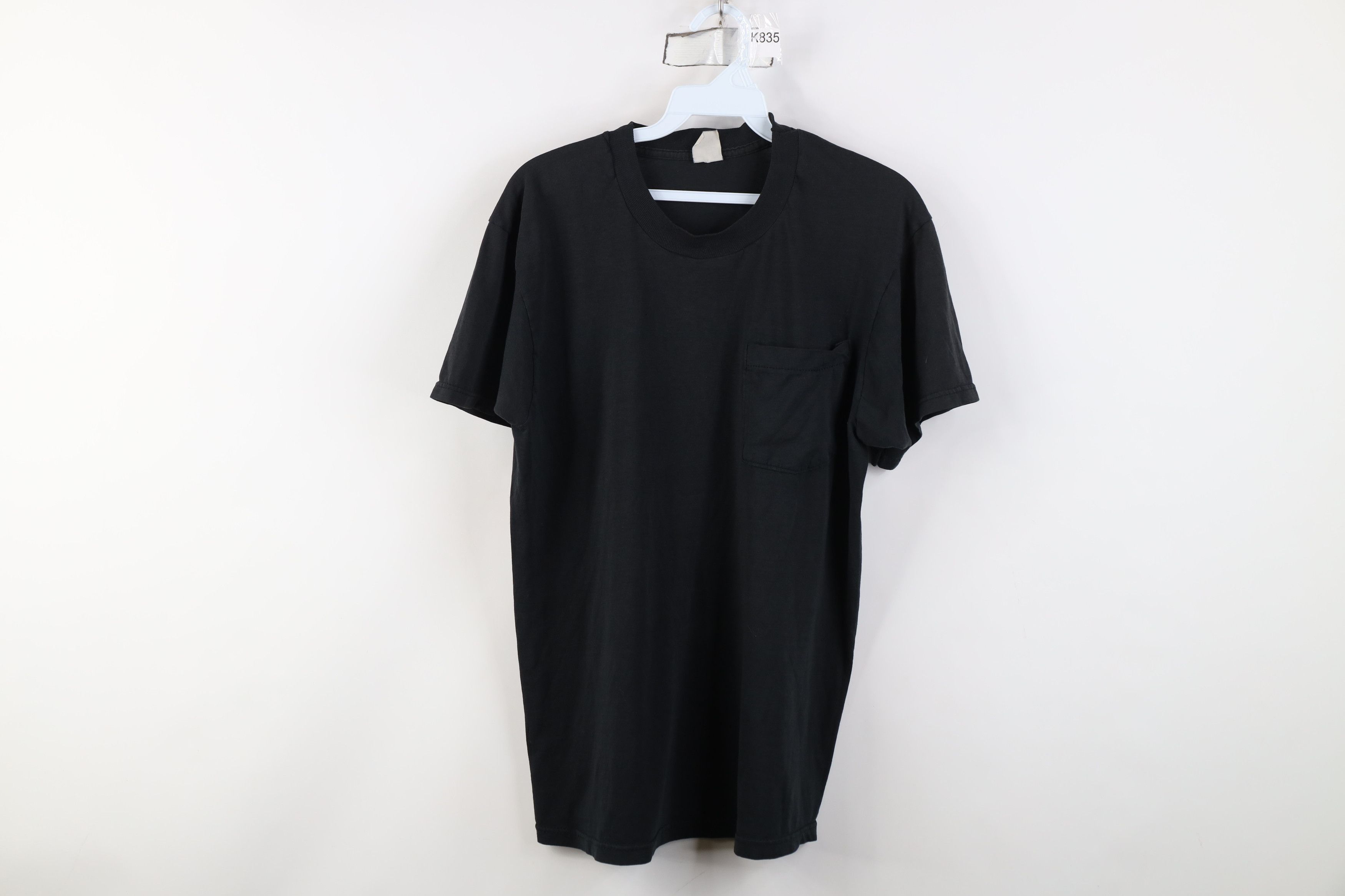 Vintage Vintage 90s Streetwear Faded Blank Thin Pocket T-Shirt Black Size US M / EU 48-50 / 2 - 1 Thumbnail