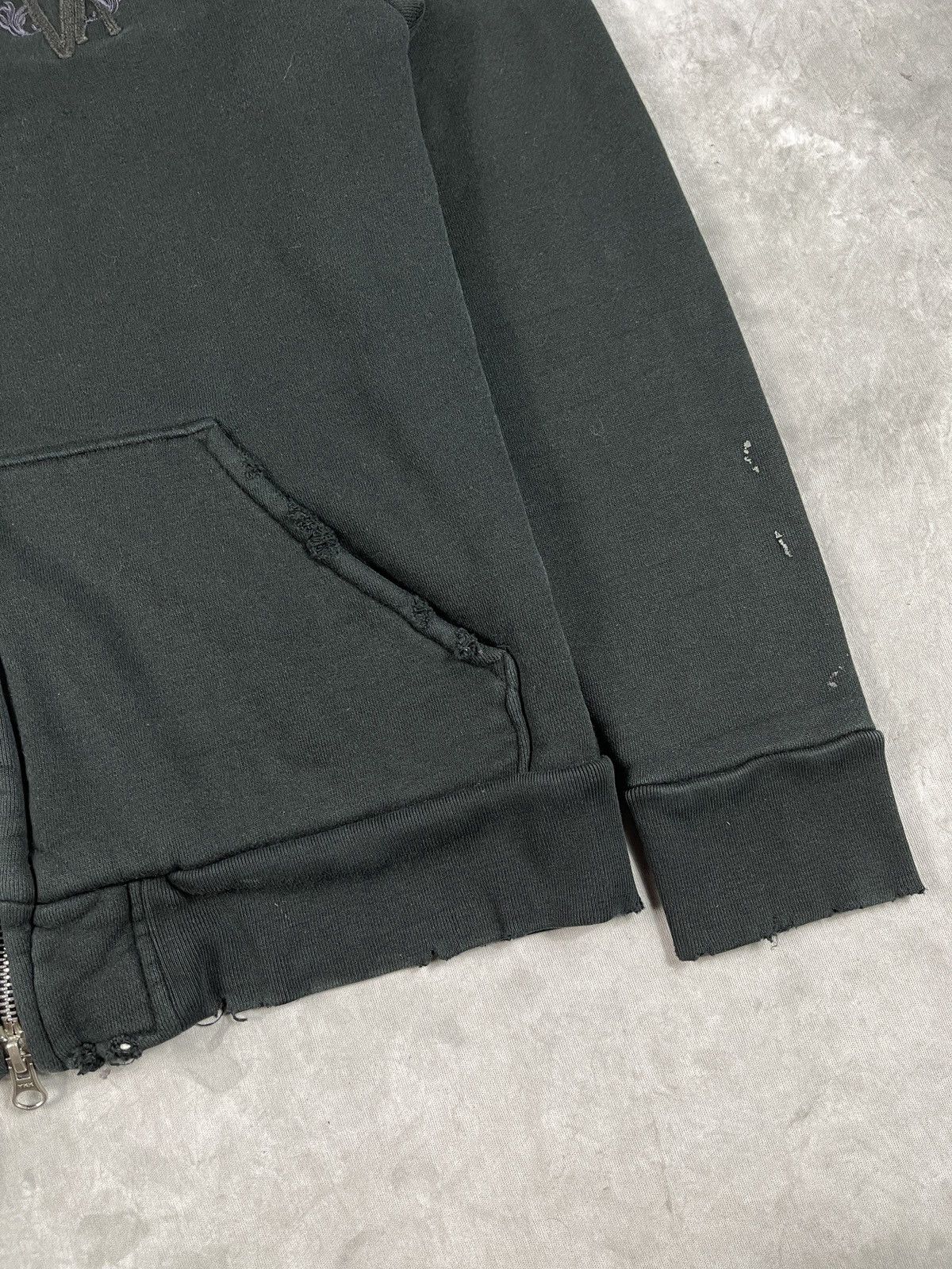 If Six Was Nine 2000s Vanquish Gold Japan Pullover Distressed Zip Up Hoodie Size US M / EU 48-50 / 2 - 5 Thumbnail