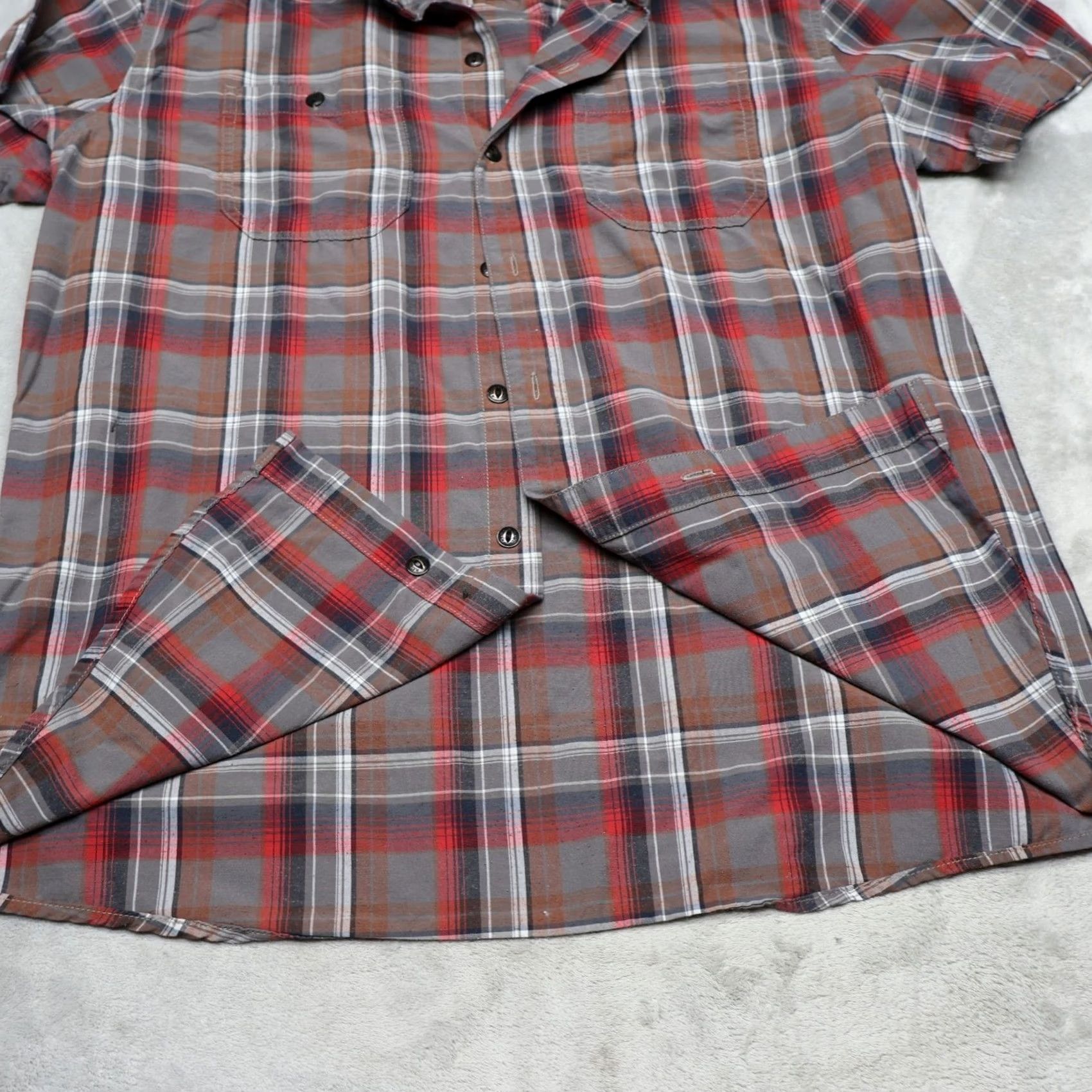 Vintage Kuhl Shirt Mens Medium Red Plaid Short Sleeve Tapered Fit Casual Button Down Size US M / EU 48-50 / 2 - 4 Thumbnail