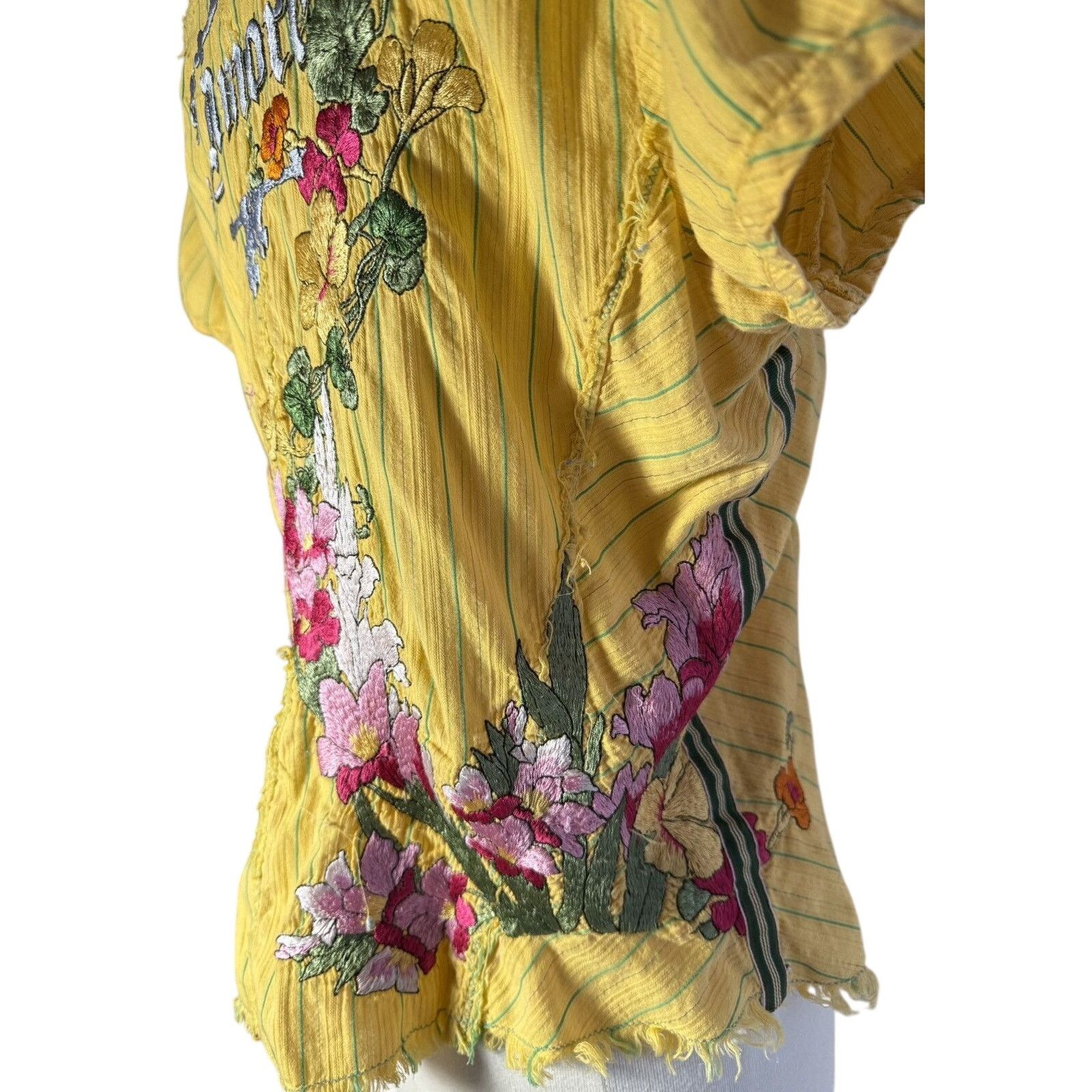 Other 3J Workshop Yellow button down “Amore” embroidered details Size L / US 10 / IT 46 - 7 Thumbnail