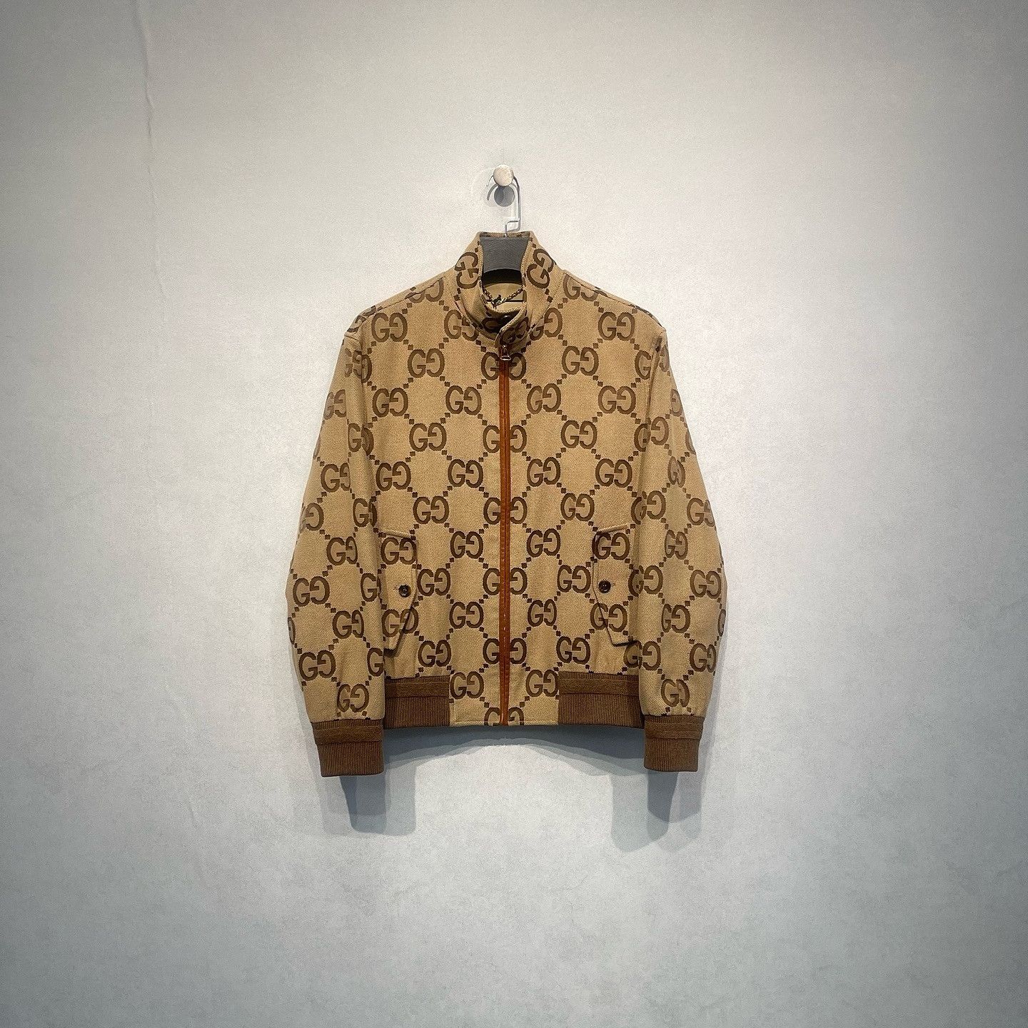 Gucci Gucci GG Logo Canvas Bomber Jacket Size S Size US S / EU 44-46 / 1 - 1 Thumbnail