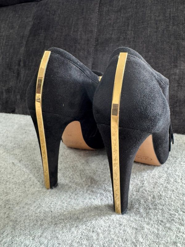 Chloe Chloé Heels Fringe Ankle Boots Black Suede Trim size 39 Size US 9 / IT 39 - 8 Thumbnail