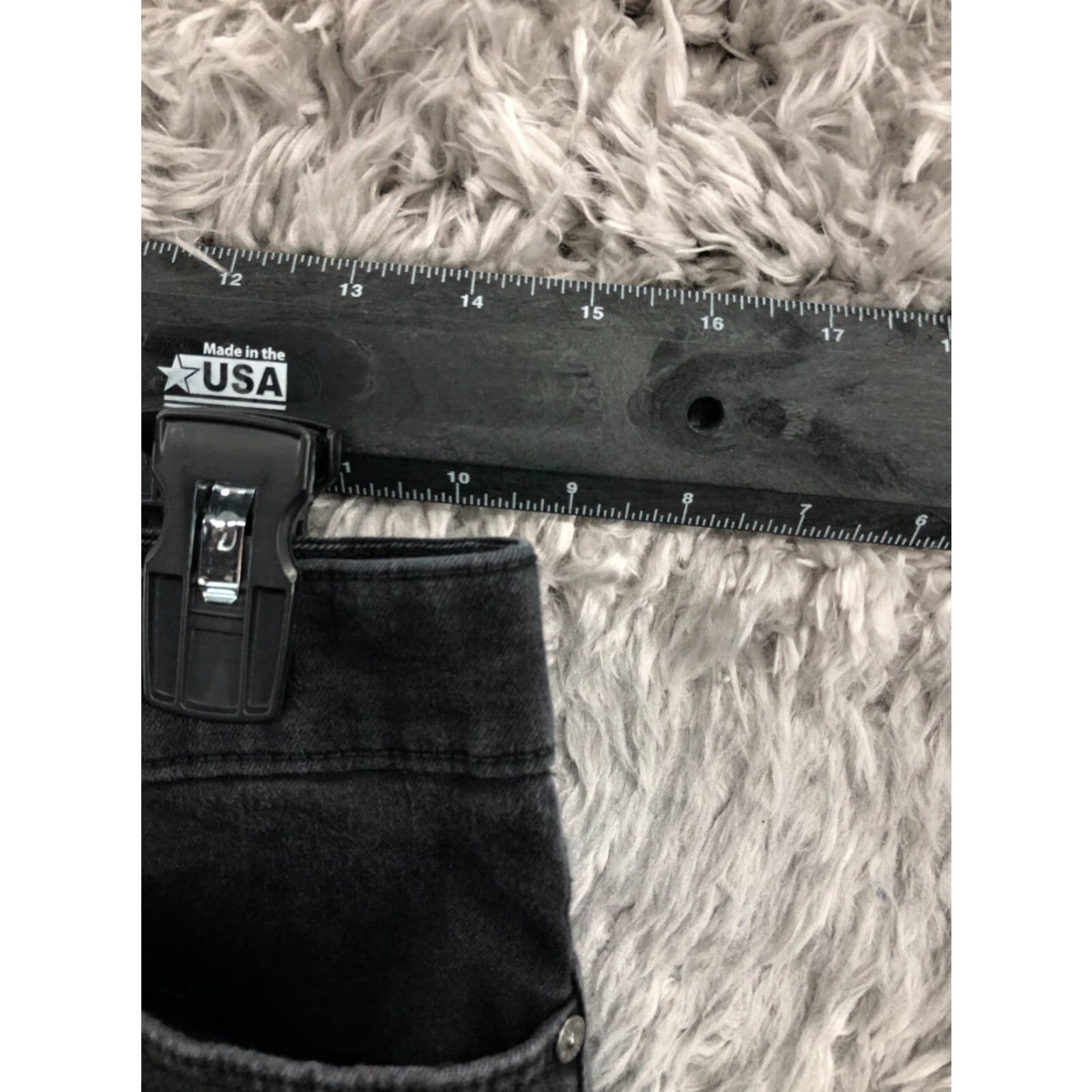 Gloria Vanderbilt Gloria Vanderbilt Jeans Skinny Womens Dark Wash Black Size 8 Regular Rise 8.5-10.5 Inseam 29 in 5-Pocket Denim Cotton Zipper Button Logo Belt Loops Size 30" / US 8 / IT 44 - 2 Thumbnail