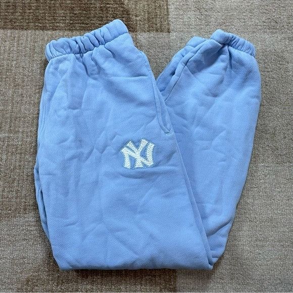 MLB × Madhappy × New York Yankees NEW MADHAPPY X NEW YORK YANKEES MLB BLUE SWEATPANTS SZ SMALL Size US 28 / EU 44 - 1 Thumbnail
