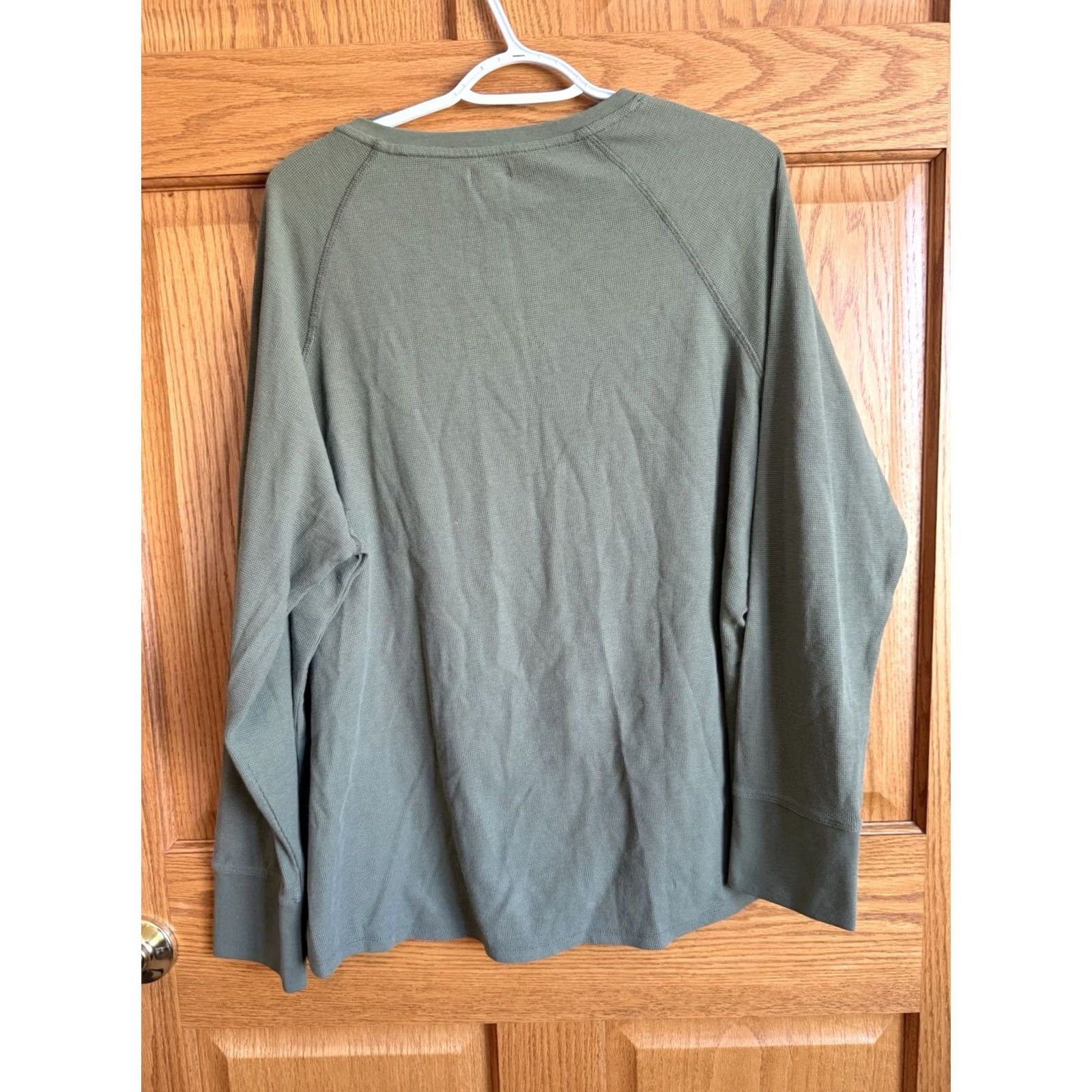 Vintage L.L. Bean Womens New With Tag Olive Green Henley 2X Weekend Casual Basic Thermal (Sleeve Length: Long Size XXL / US 16-18 / IT 52-54 - 2 Thumbnail