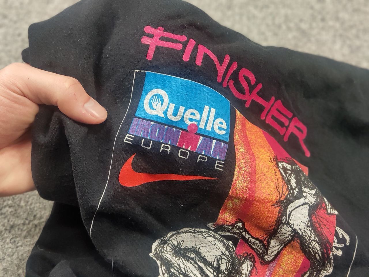 Nike Vintage 1996 Nike Quelle Ironman Europe Finisher Tee T-Shirt Size US XL / EU 56 / 4 - 8 Thumbnail