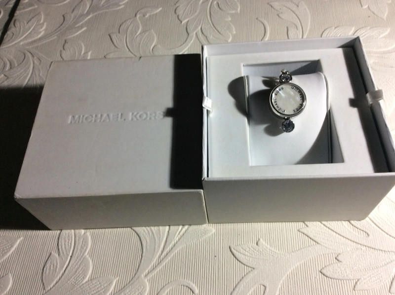 Michael Kors Michael Kors access tracked ladies watch Size ONE SIZE - 7 Thumbnail