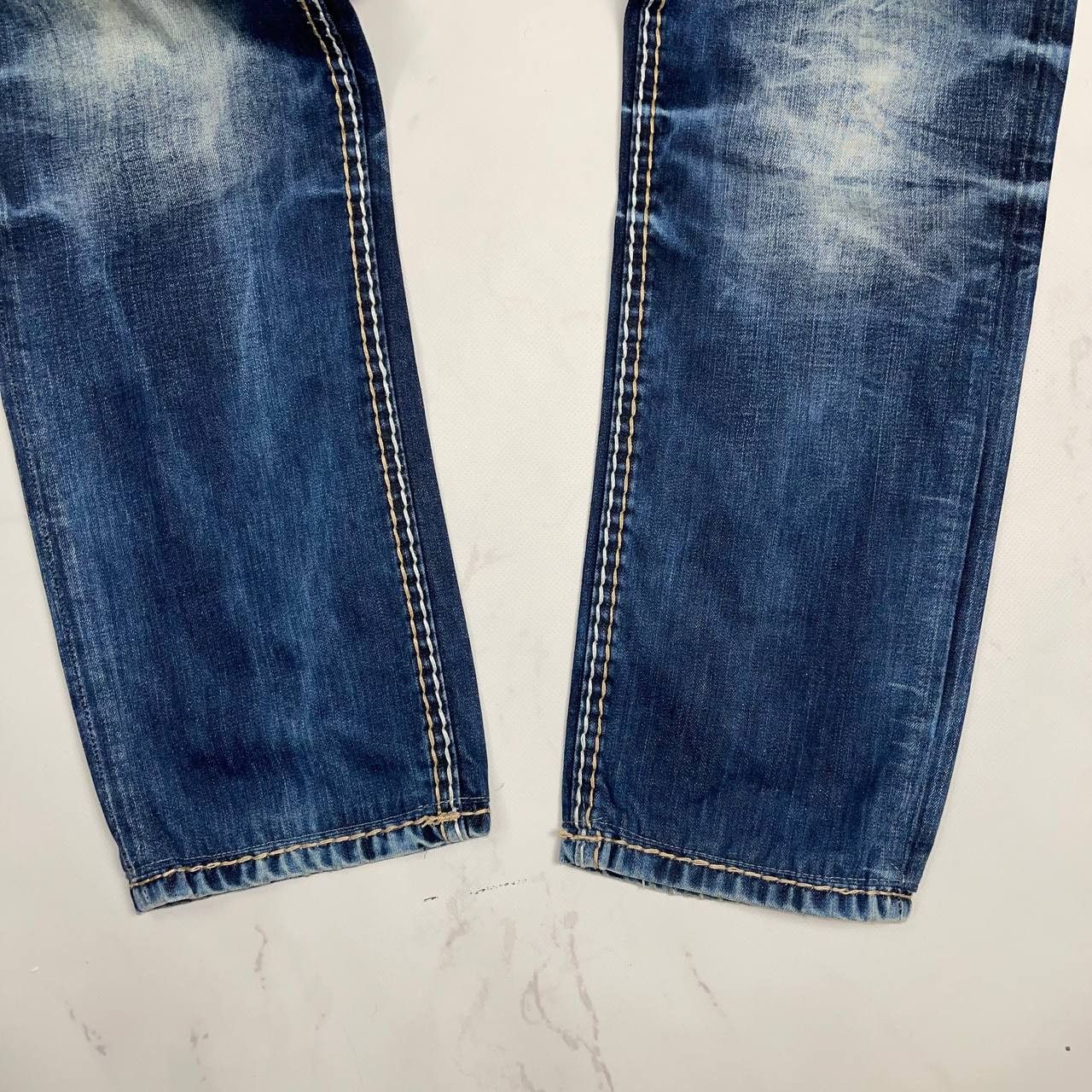 Japanese Brand Japanese Brand - CIPO&BAXX Jeans Pants Rare W31 Size US 31 - 15 Thumbnail