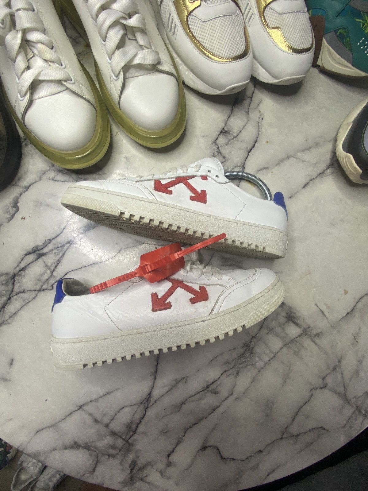 Off-White Off white vulcanized low Size US 7 / IT 37 - 7 Thumbnail