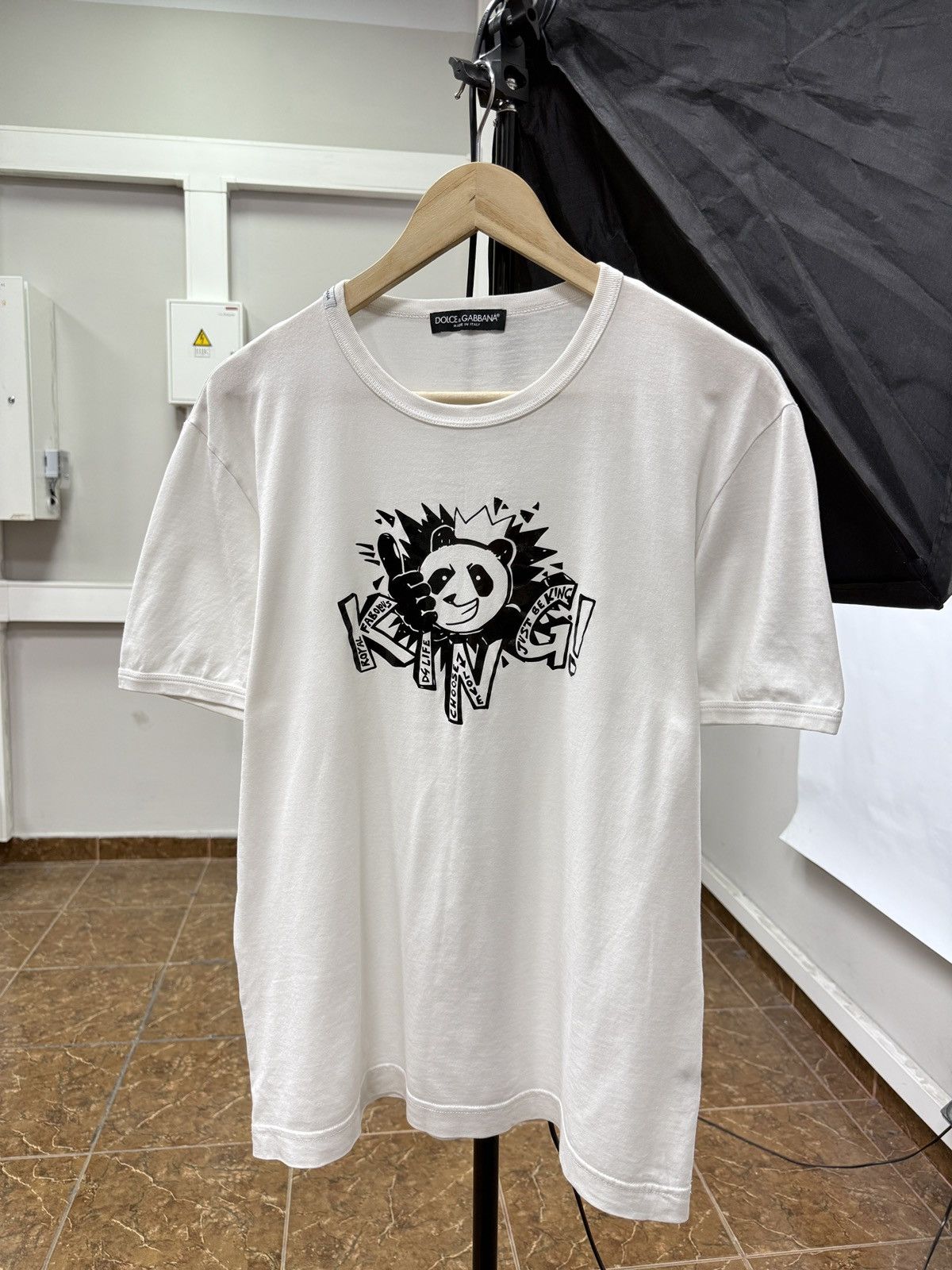 Dolce & Gabbana 🇮🇹 Y2K Dolce Gabbana King Panda T-Shirt Rare Retro Hype Size US M / EU 48-50 / 2 - 1 Thumbnail