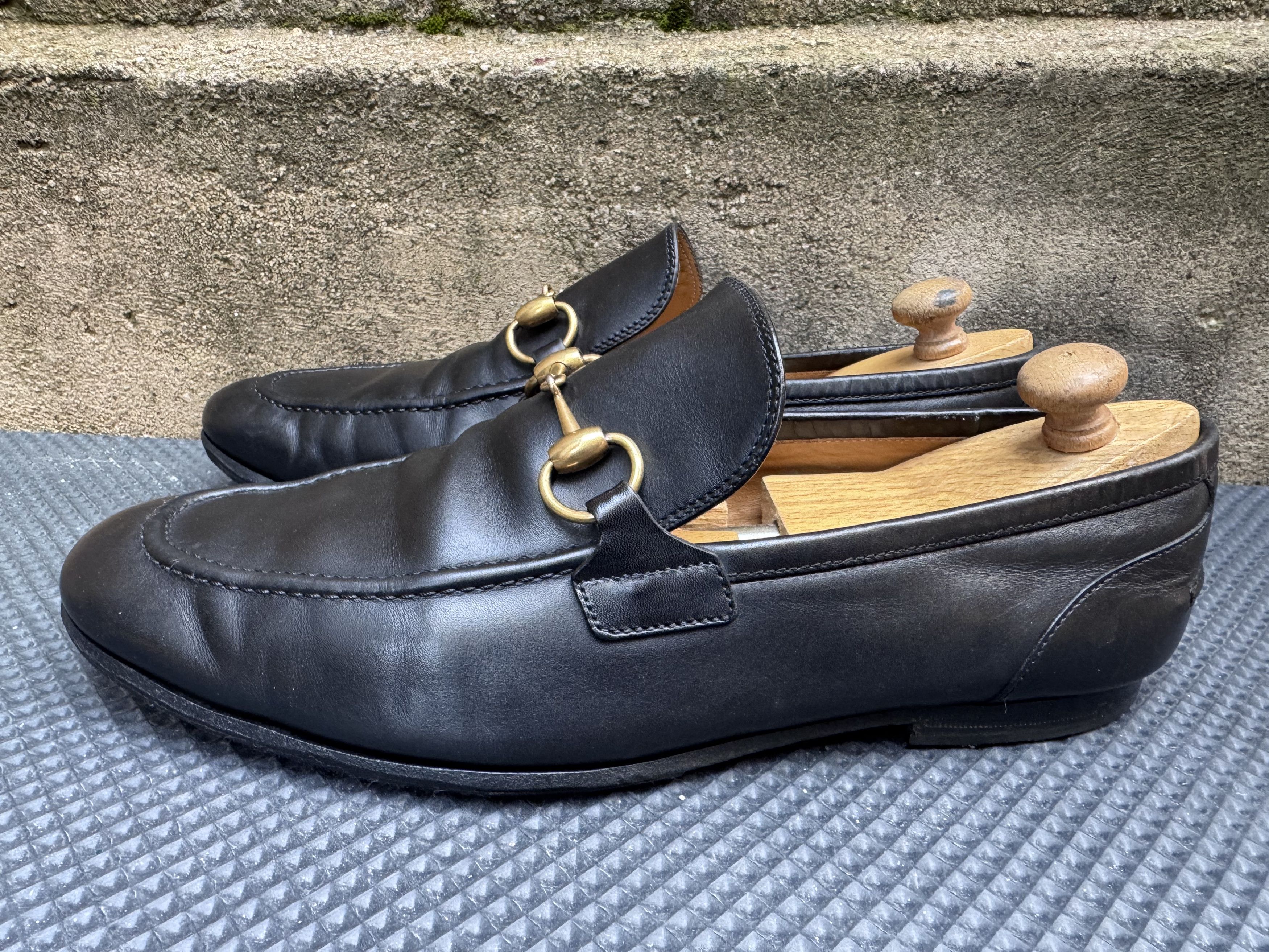 Gucci Gucci Loafers Leather Shoes Jordaan Black Gold Horsebit Size US 8 / EU 41 - 7 Thumbnail