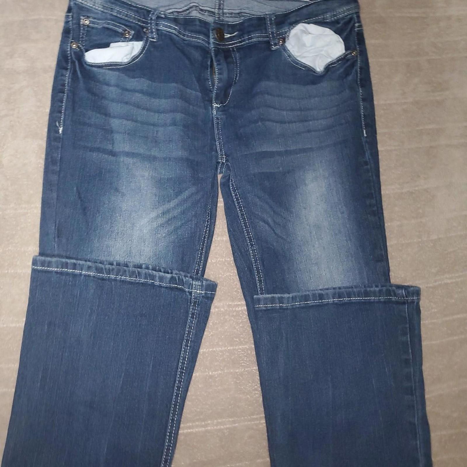 Reigning Champ Reign Women's Blue and Navy Jeans Size 34" / US 12 / IT 48 - 1 Thumbnail