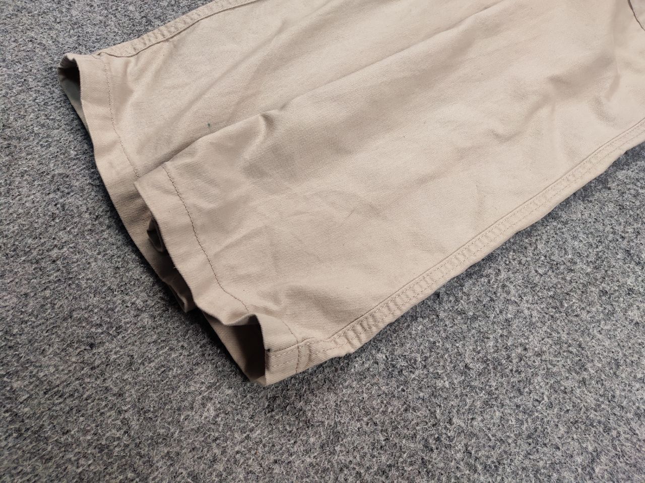 Japanese Brand Vintage Japanese Casual Beige Baggy Cargo Pants Y2K Style Size US 32 / EU 48 - 6 Thumbnail