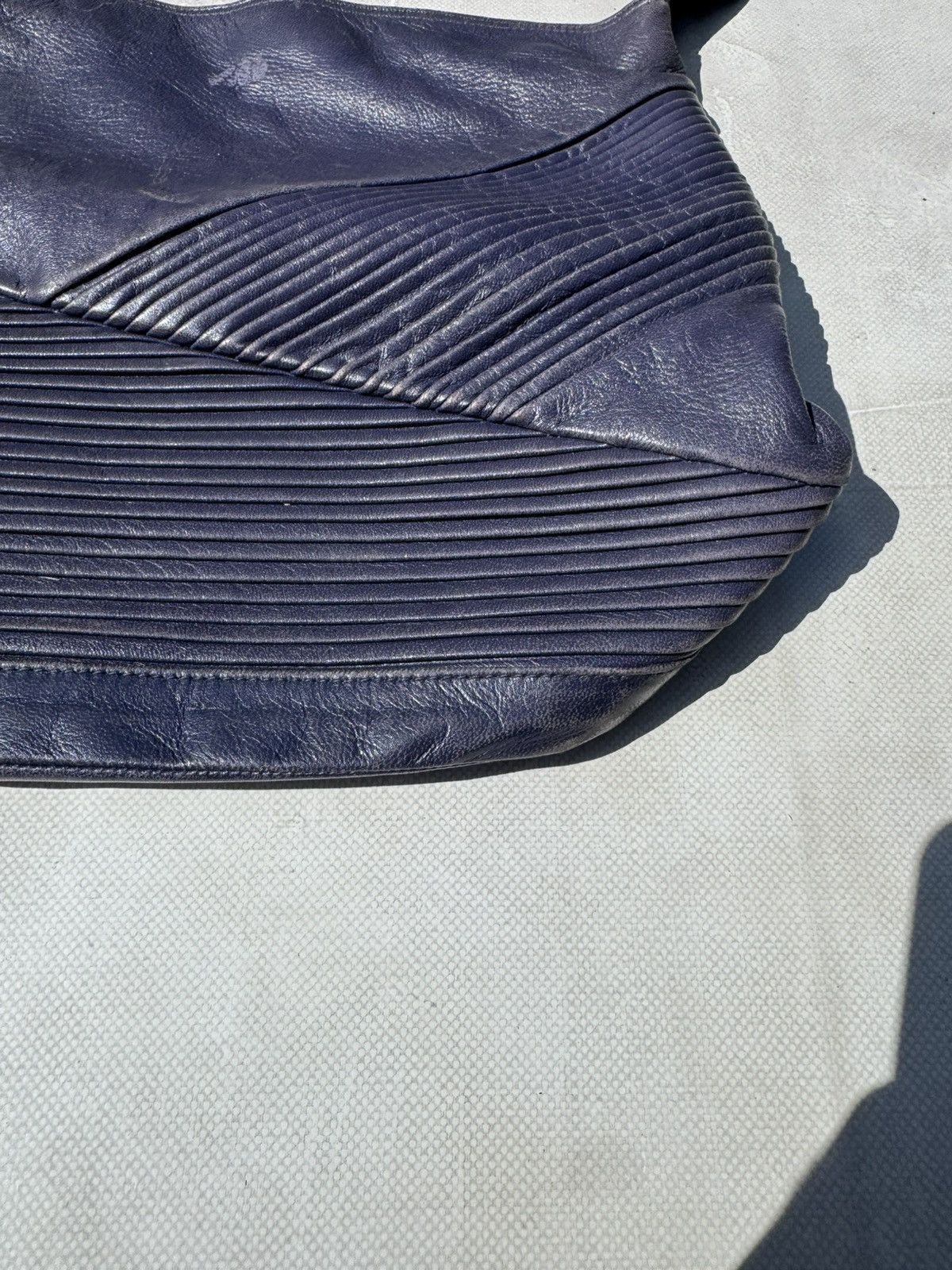 Versace Archive Gianni Versace Leather Shoulder Bag Size ONE SIZE - 10 Thumbnail