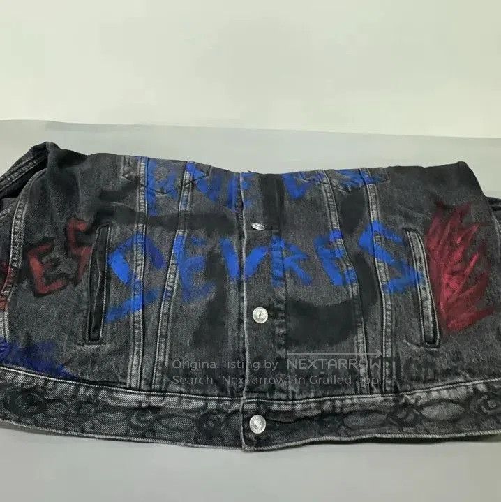Balenciaga Balenciaga Black Graffiti Denim Jacket. Size US L / EU 52-54 / 3 - 8 Thumbnail