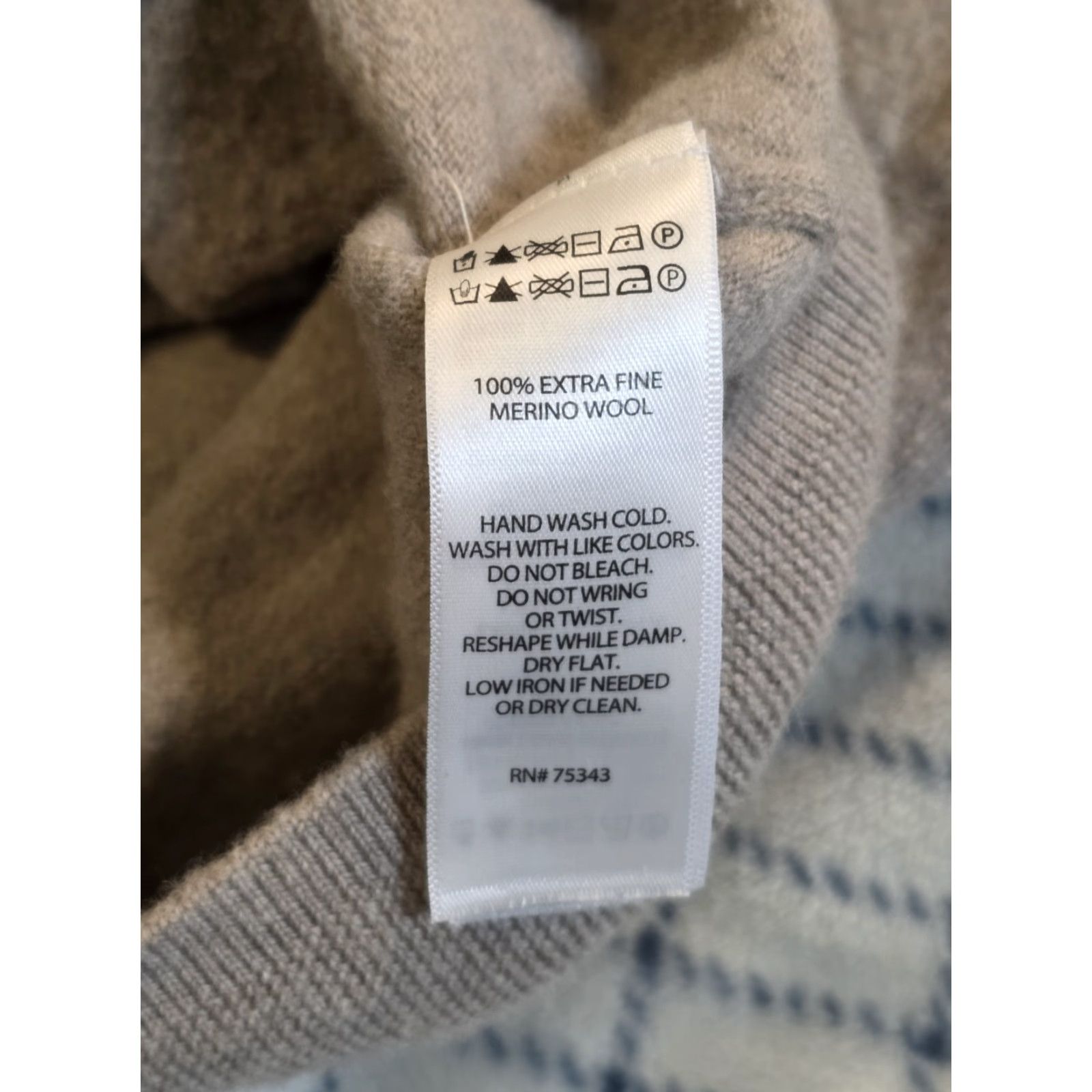 Christian Lacroix VINTAGE Christian Lacroix 100% Extra Fine Merino Wool 1/4 Zip Sweater Beige Women's XL Shirt Pullover Classic Womens Size XL / US 12-14 / IT 48-50 - 6 Thumbnail