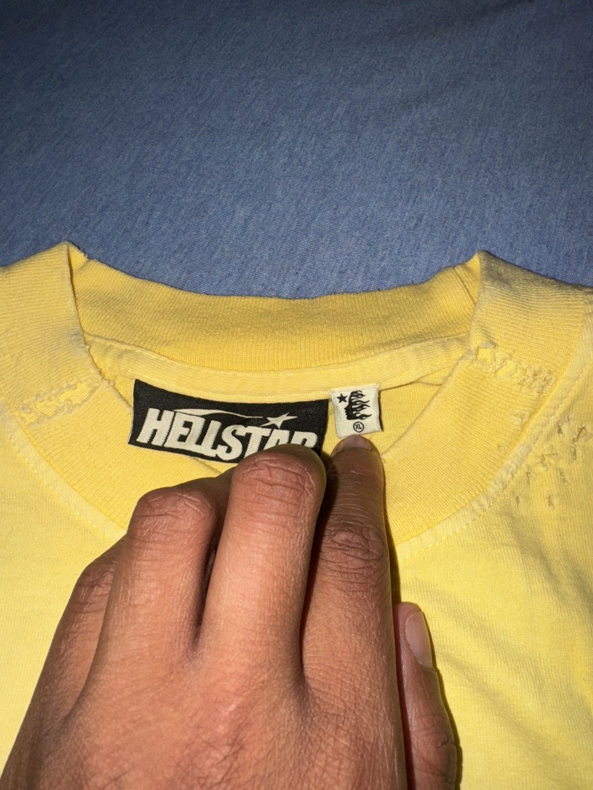 HELLSTAR Hell star unreleased cracked yellow tee Size US XL / EU 56 / 4 - 4 Thumbnail