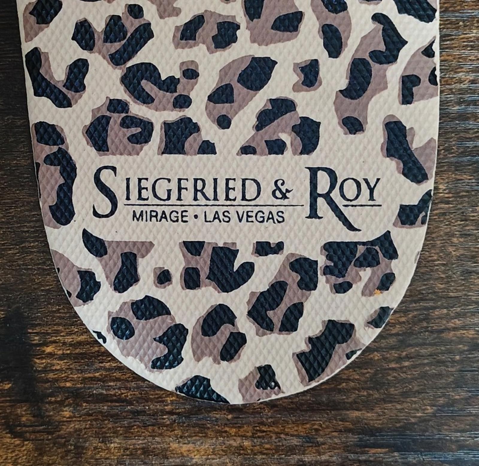 Other 90's Siegfried & Roy The Mirage Las Vegas Leopard Flip Flops Size US 12 / EU 45 - 6 Thumbnail