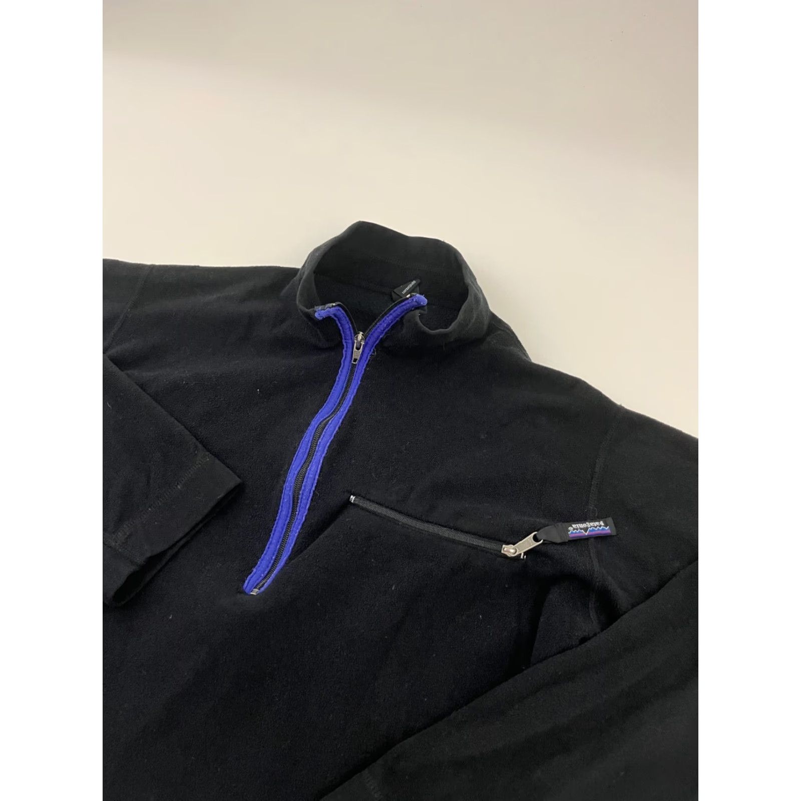 Patagonia VINTAGE Patagonia Capilene Fleece Black Jacket Mens Small Size Capilene Synchilla Size US S / EU 44-46 / 1 - 2 Thumbnail