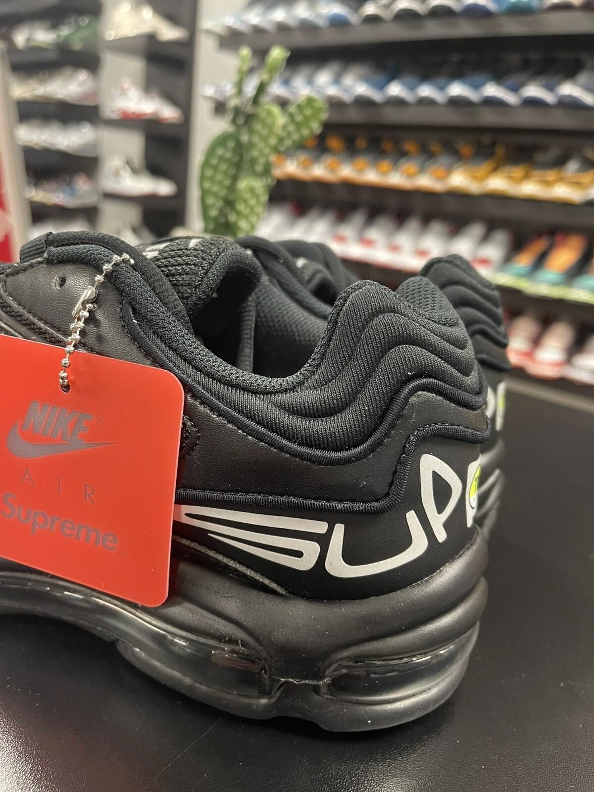 Nike Size 9 - Nike Air Max 98 TL SP x Supreme Black Brand New! Size US 9 / EU 42 - 5 Thumbnail