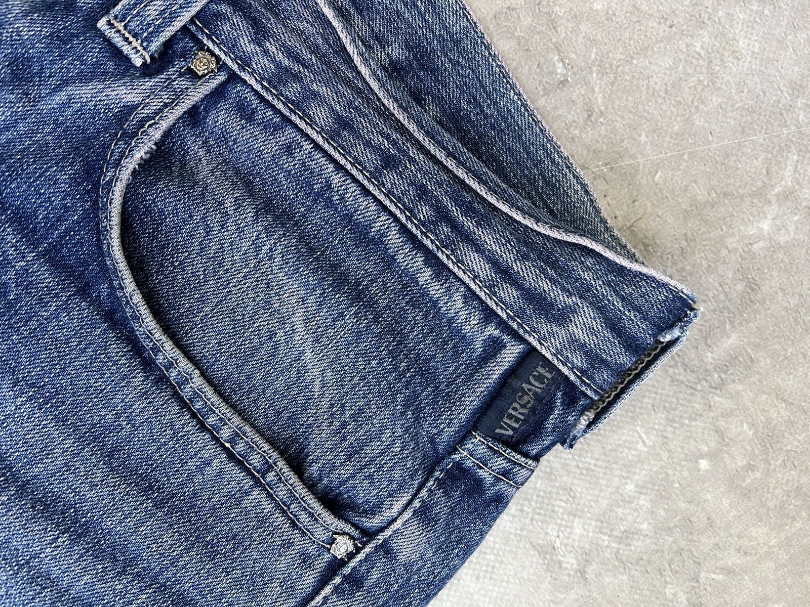 Versace Versace retro denim distressed y2k pants jeans Size US 34 / EU 50 - 9 Thumbnail