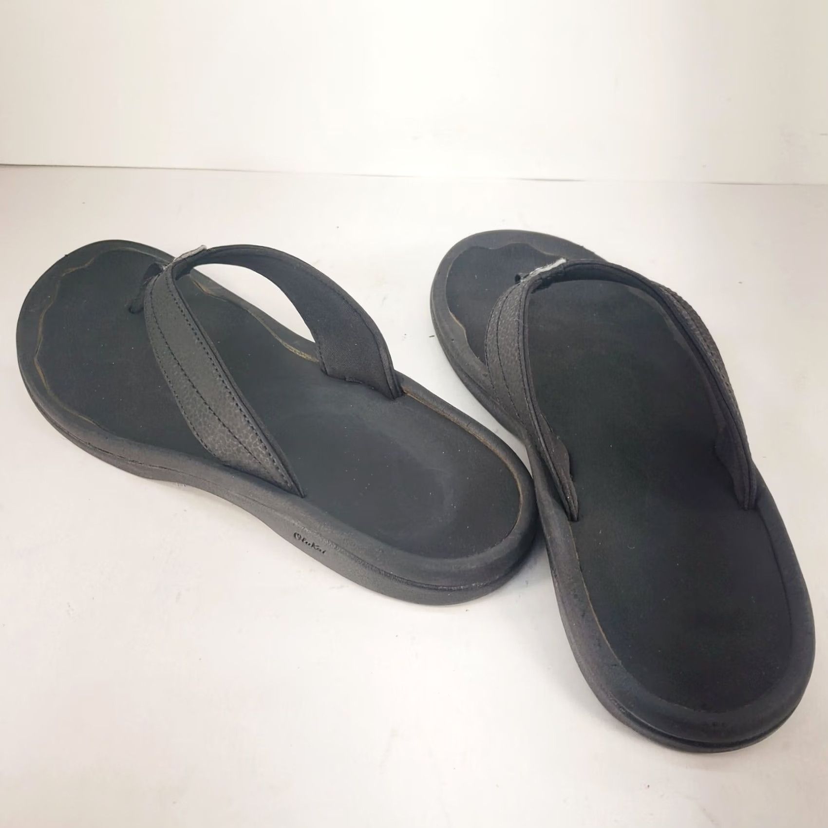 Olukai VINTAGE OluKai Women's Sandal Ohana Thong Flip Flop Black Slip On Casual Beach 8 US 38 EU Women Mens? Size US 8 / IT 38 - 5 Thumbnail