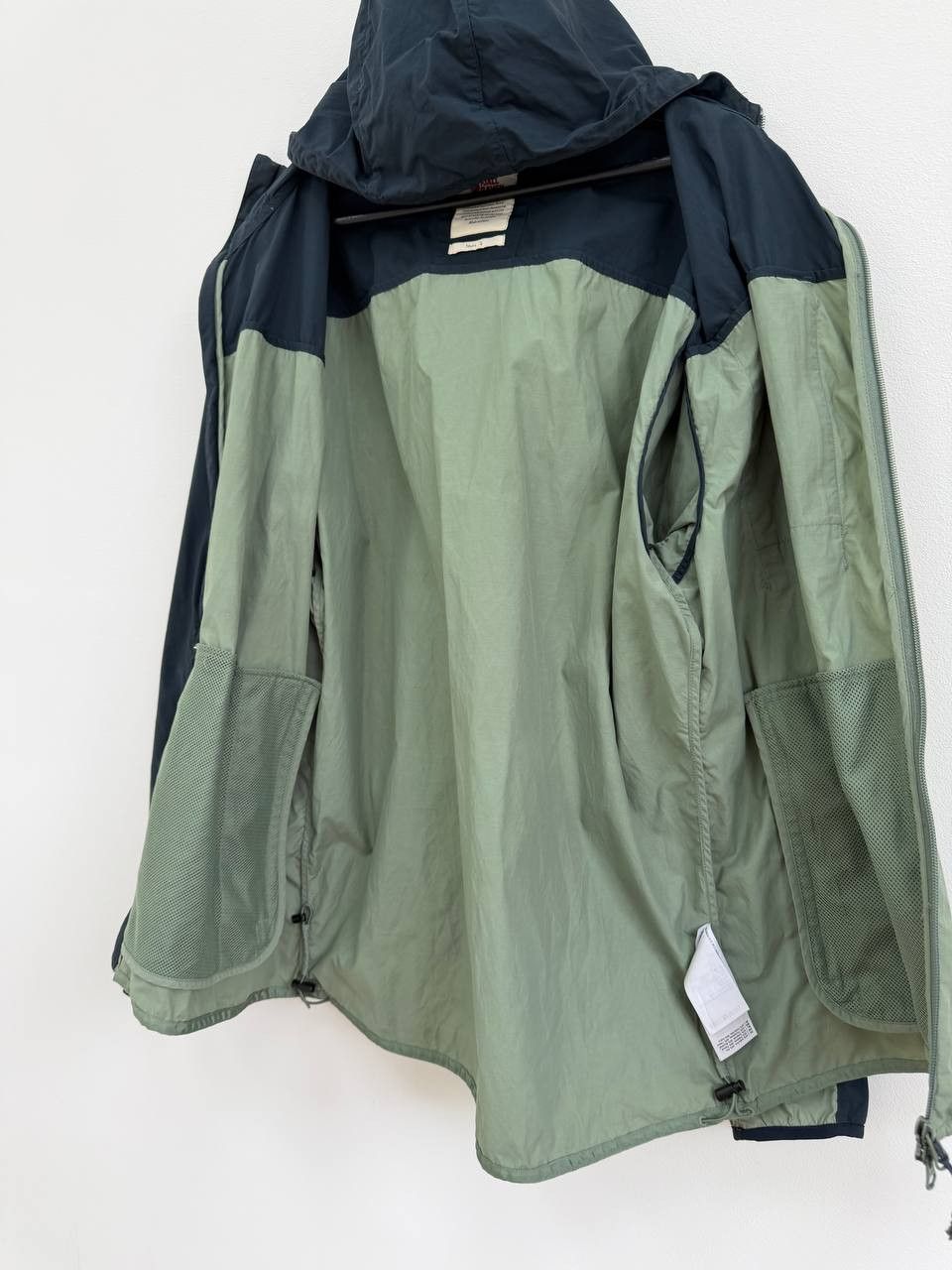 Fjallraven Fjall Raven High Coast Windbreaker Men's Jacket Size US L / EU 52-54 / 3 - 8 Thumbnail