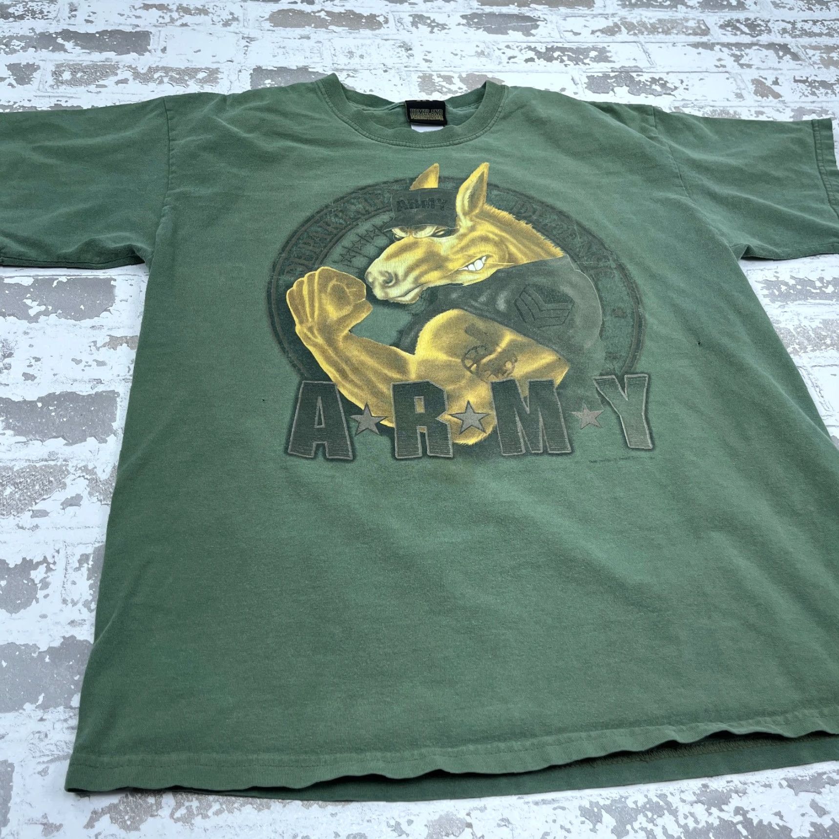 Vintage VINTAGE Homeland United States Army T-Shirt Men L Green Crew Neck Graphic Print Size US L / EU 52-54 / 3 - 7 Thumbnail