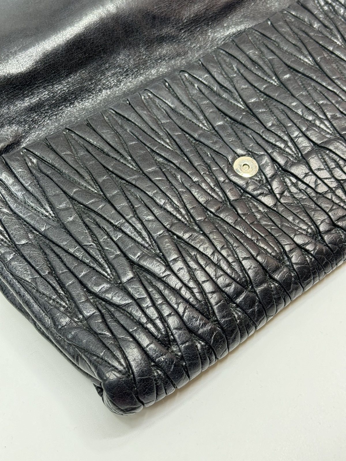 Miu Miu Miumiu - Matelasse Black Suplease Leather Bag Size ONE SIZE - 3 Thumbnail
