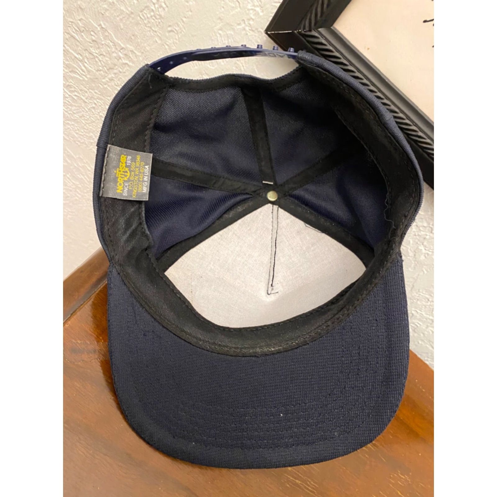 Vintage VINTAGE Northstar Cap Hat Navy USS Arizona Pearl Harbor Snap Back Black Gold Men Adjustable United States Marine Trucker Style Mens Size ONE SIZE - 4 Thumbnail