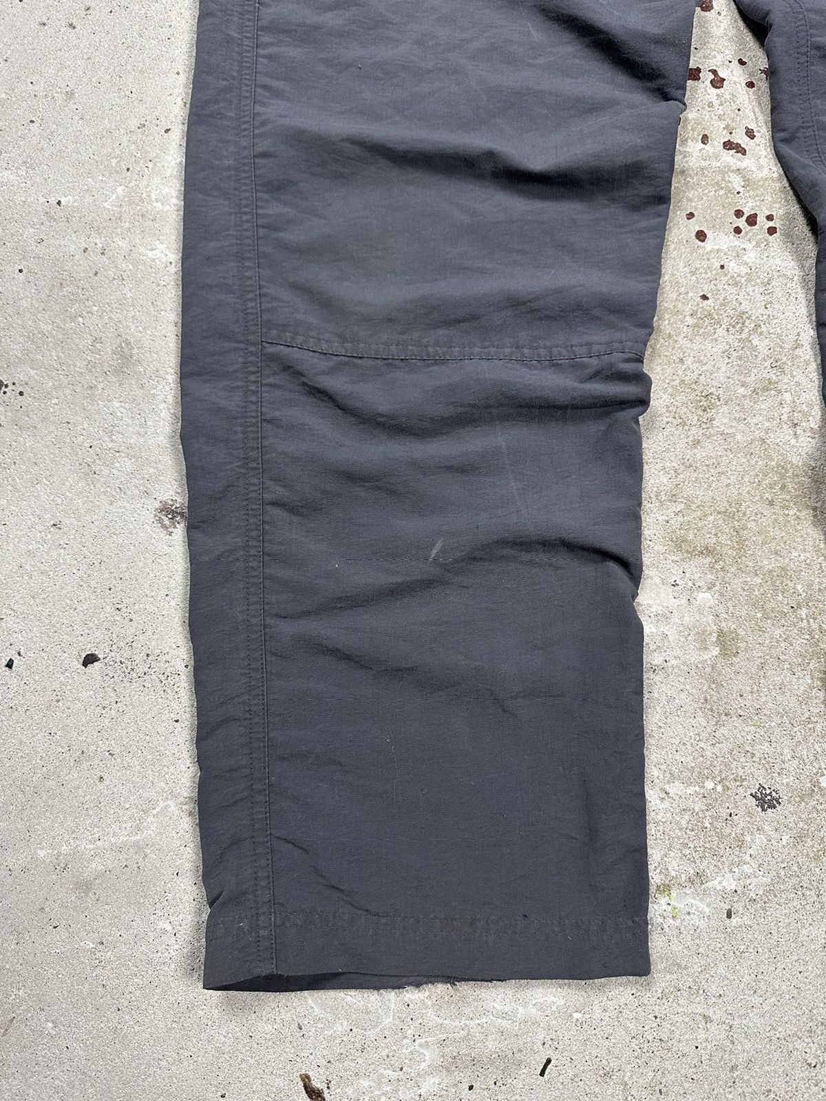 The North Face Vintage Y2K The North Face Grey Cargo Carpenter Pants Size US 34 / EU 50 - 4 Thumbnail