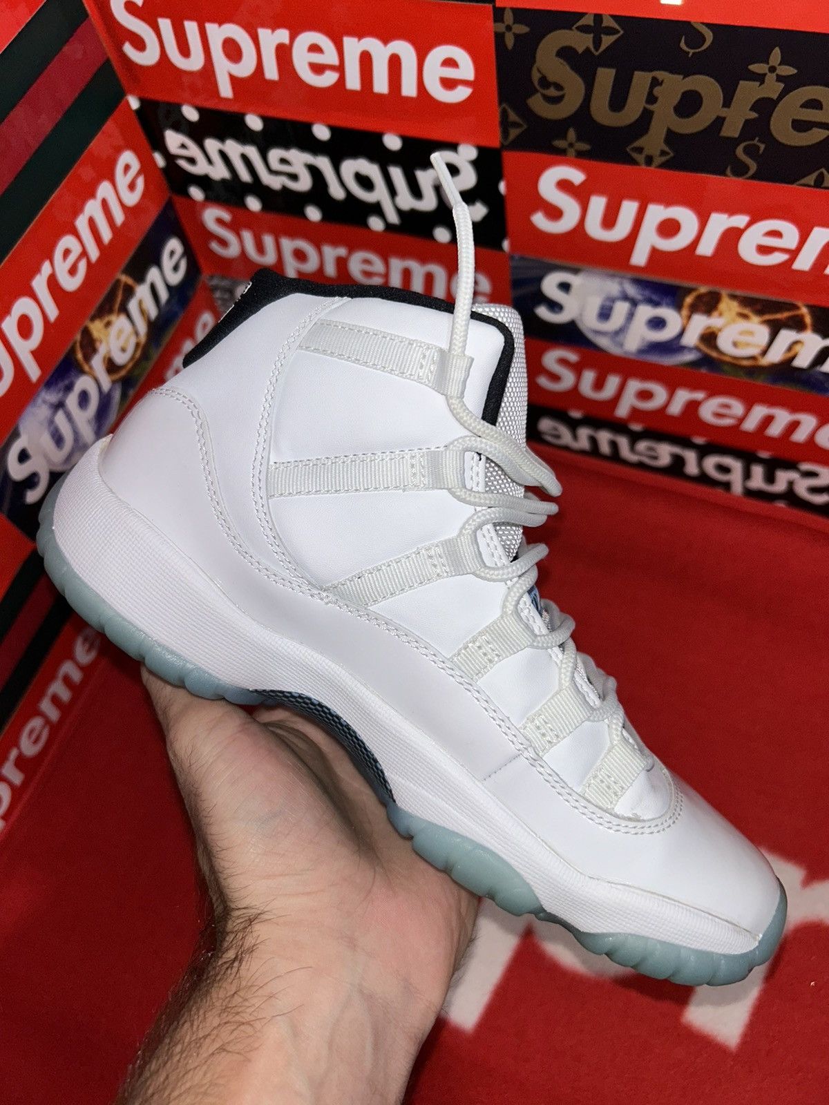Jordan Brand Jordan 11 Retro Legend Blue (2014) (GS) 378038-117 size 5y Size US 5 / EU 37 - 7 Thumbnail