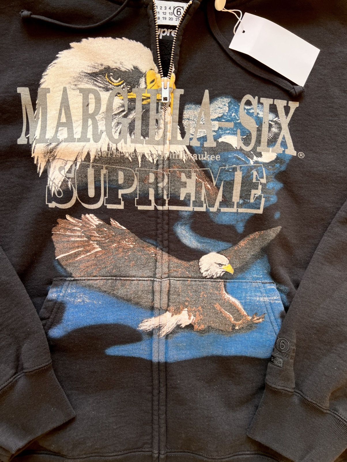 Maison Margiela × Supreme Supreme MM6 Maison Margiela Eagle Zip Up Hooded Sweatshirt Size US XL / EU 56 / 4 - 4 Thumbnail