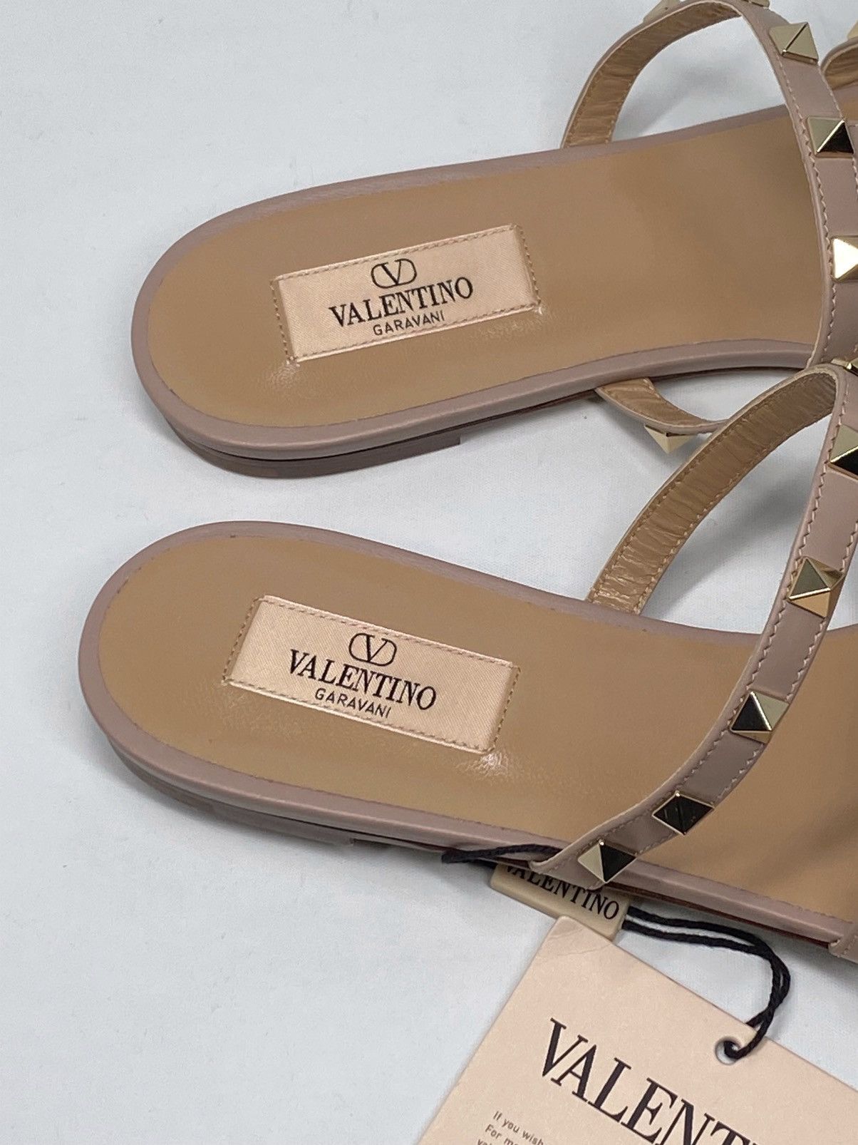 Valentino Valentino Garavani Rockstud Slide Sandal size 40.5 Size US 10.5 / IT 40.5 - 8 Thumbnail