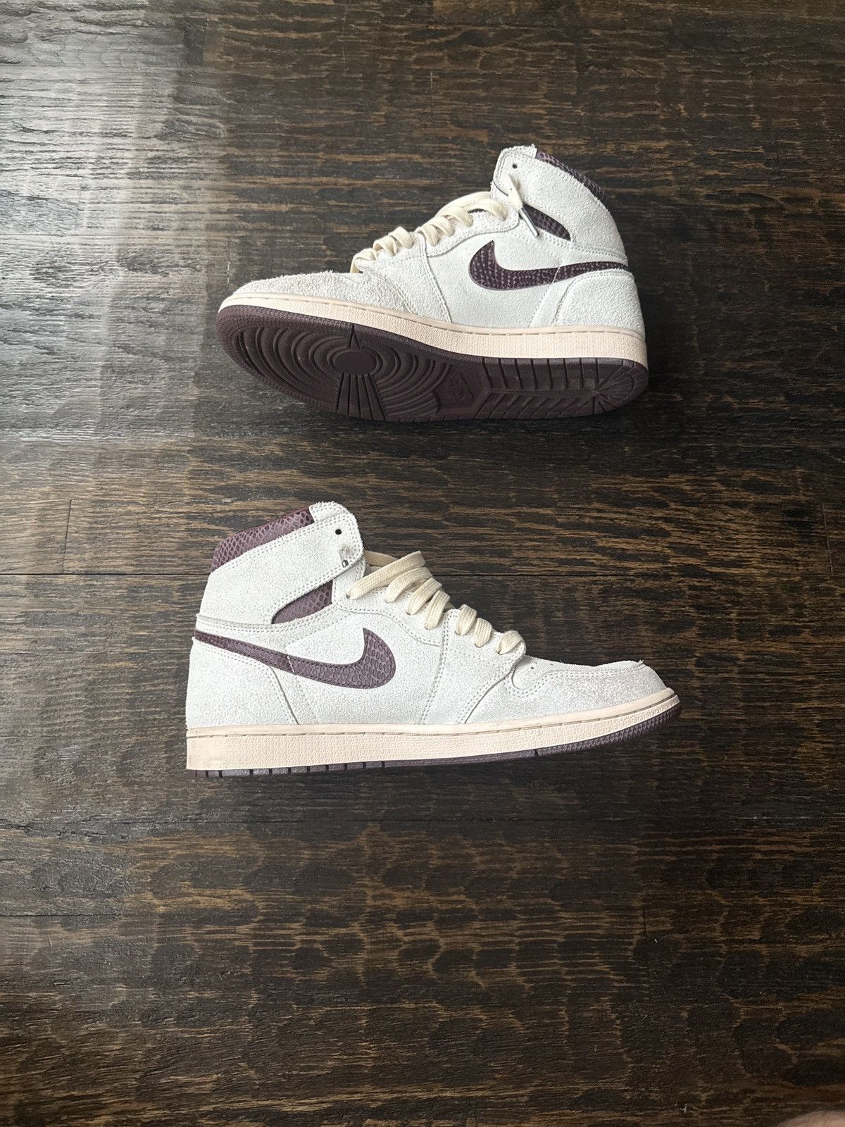 A Ma Maniere × Jordan Brand Jordan 1 A Ma Maniere Size US 11 / EU 44 - 2 Thumbnail