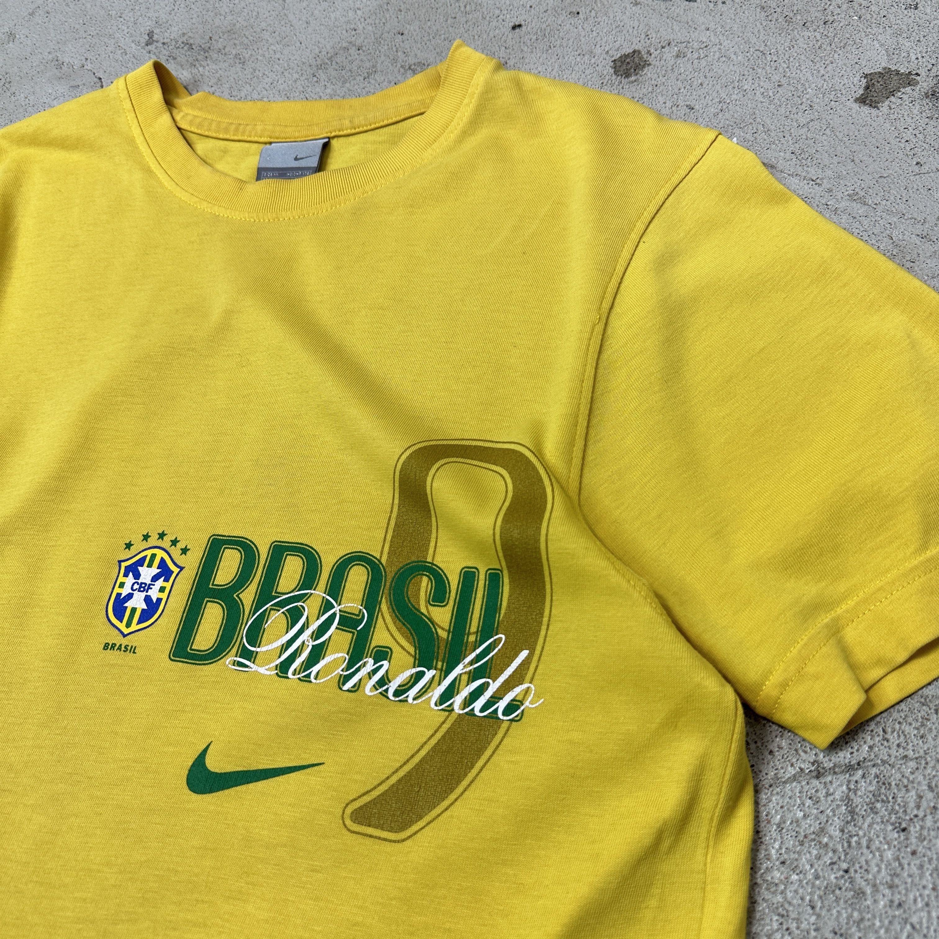 Nike Vintage Sporty Nike Ronaldo 9 Brasil Blokecore T-shirt 00s Size US M / EU 48-50 / 2 - 2 Thumbnail