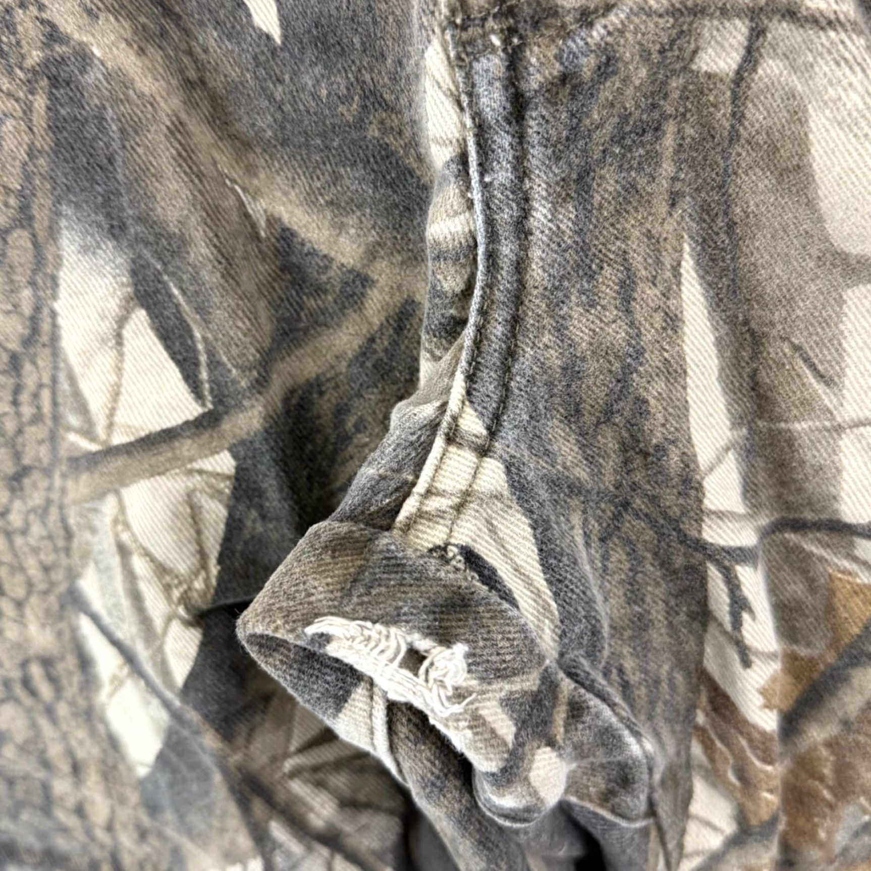 Wrangler VINTAGE Wrangler ProGear Pants Mens 38x32 Camo Real Tree Hardwoods 90s Outdoor Wrangler ProGear Pants Mens 38x32 Camo Real Tree Hardwoods 90s Outdoor Size US 38 / EU 54 - 7 Thumbnail