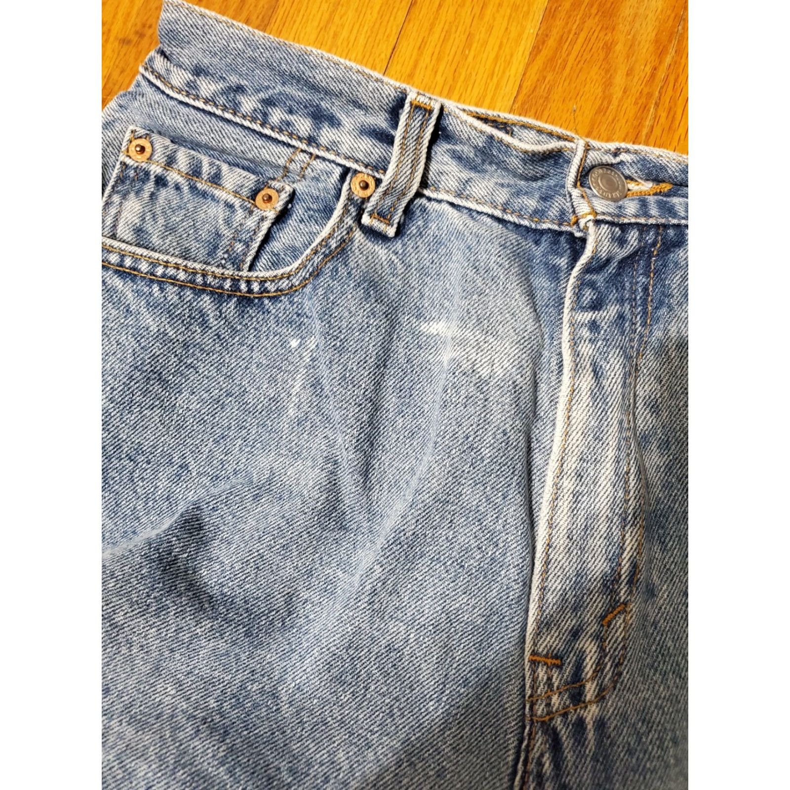 Levi's VINTAGE Levi's 560 Jeans Womens 12 Blue Denim Batwing 32x31 Loose Straight High Rise 5-Pocket Medium Wash 100% Cotton Mens? Womens Size 34" / US 12 / IT 48 - 5 Thumbnail