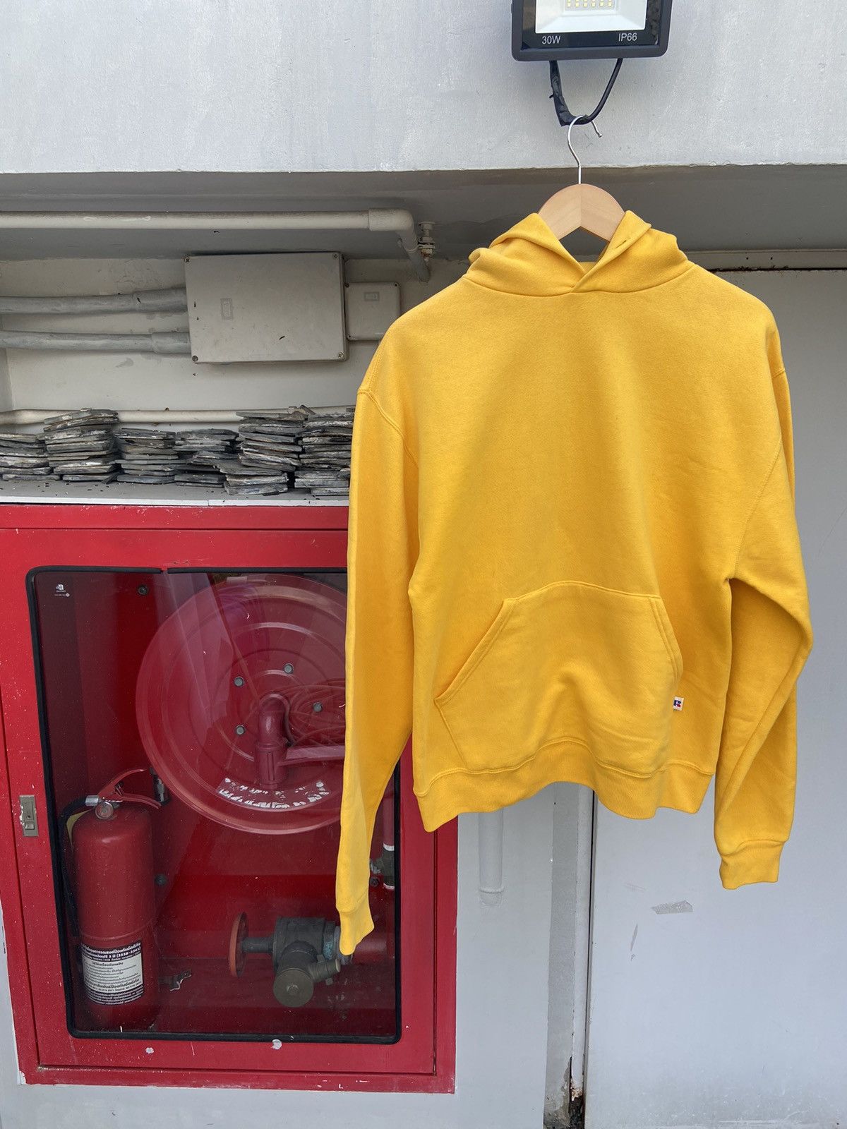Russell Athletic Vintage mustard Russell hoodie Size US XS / EU 42 / 0 - 9 Thumbnail