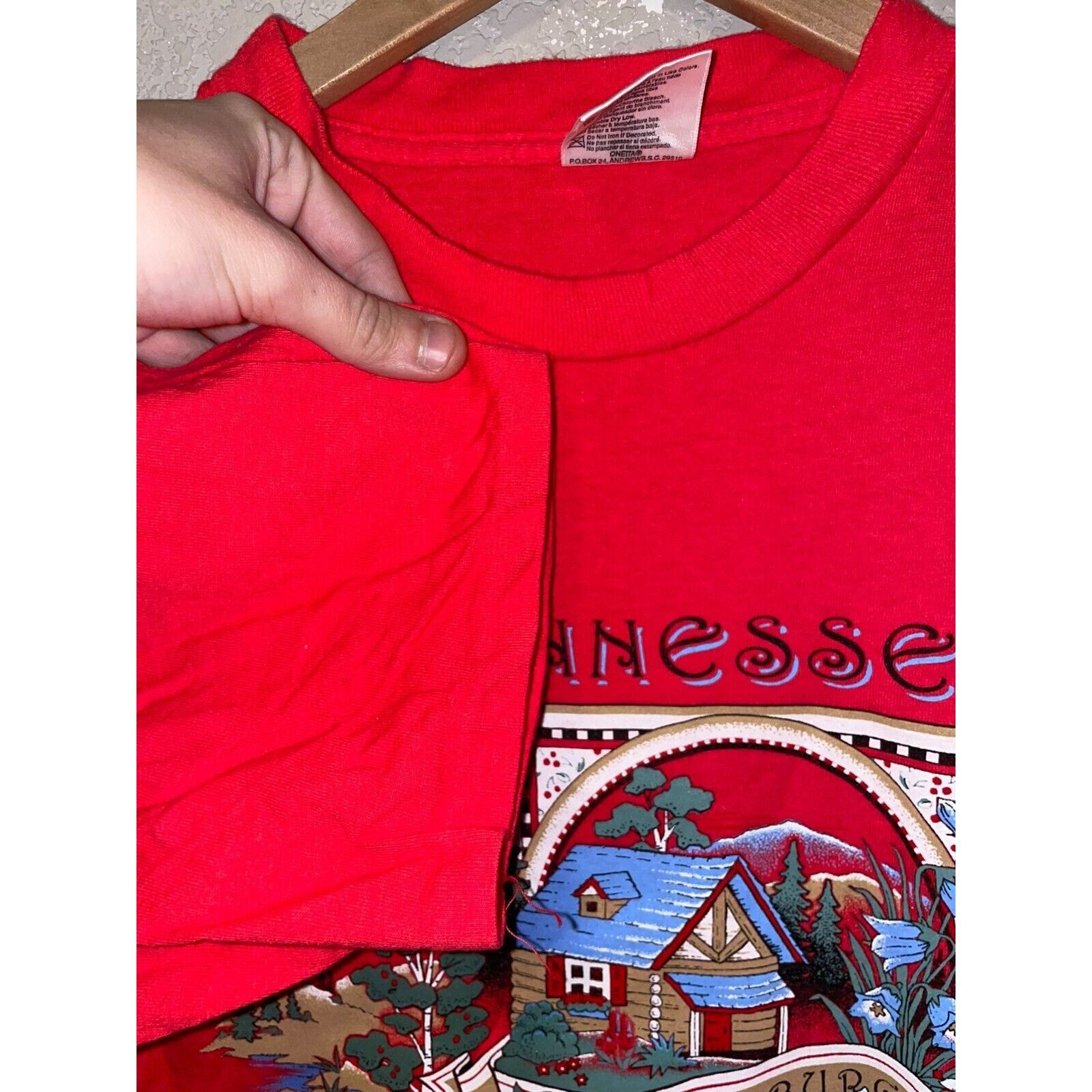 Vintage Vintage Tennessee Gatlinburg Shirt Cabin Red Tee VTG 90s L Size US L / EU 52-54 / 3 - 6 Thumbnail