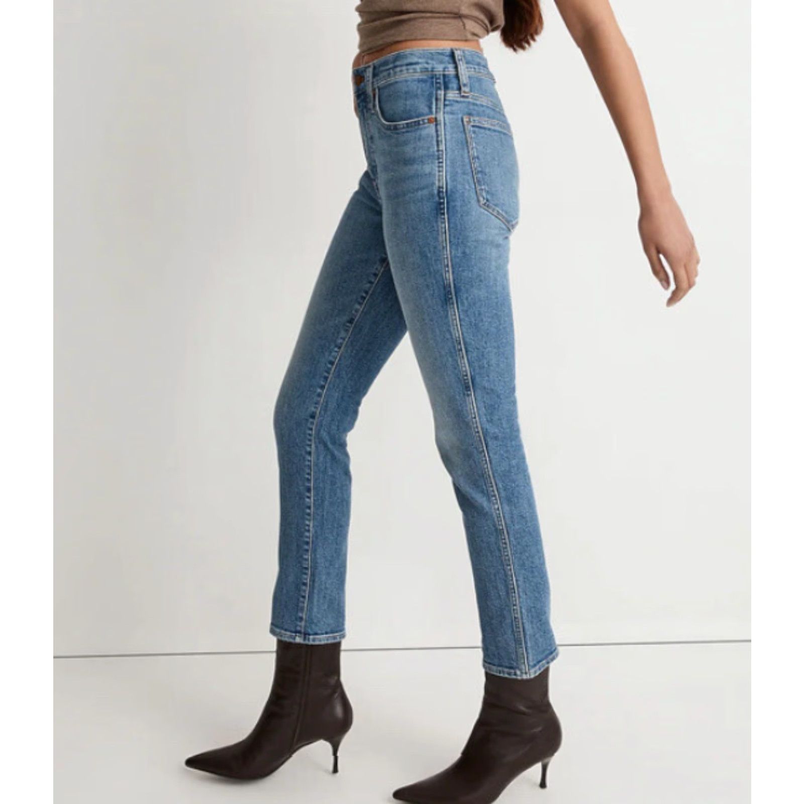 Madewell Madewell Stovepipe Jeans in Medium Wash Skinny Regular Size 25 Blue 27in Inseam 5-Pocket Denim Womens NWT Size 42" / US 20 - 4 Thumbnail