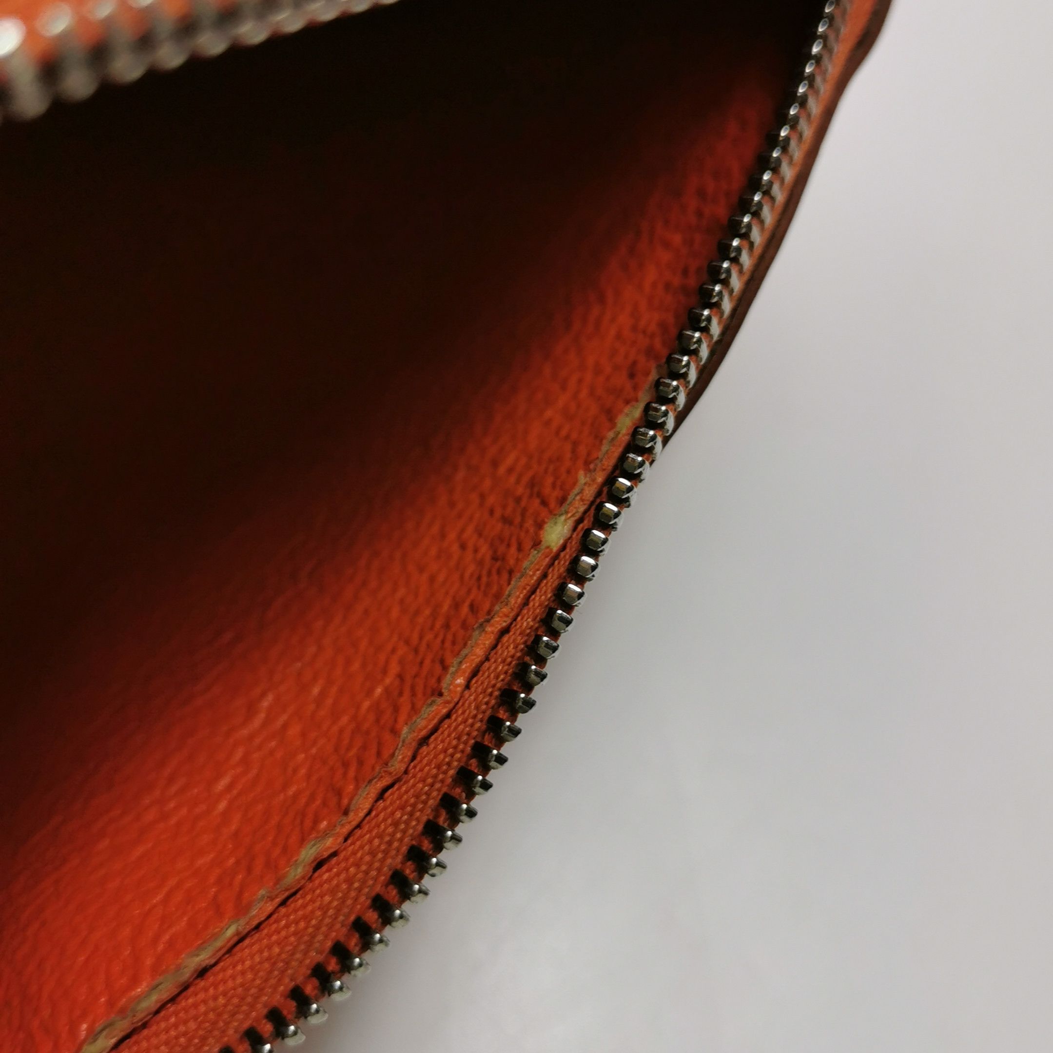 Louis Vuitton Louis Vuitton (LV) Small Cowhide Solid Color Water Ripple C Size ONE SIZE - 3 Thumbnail
