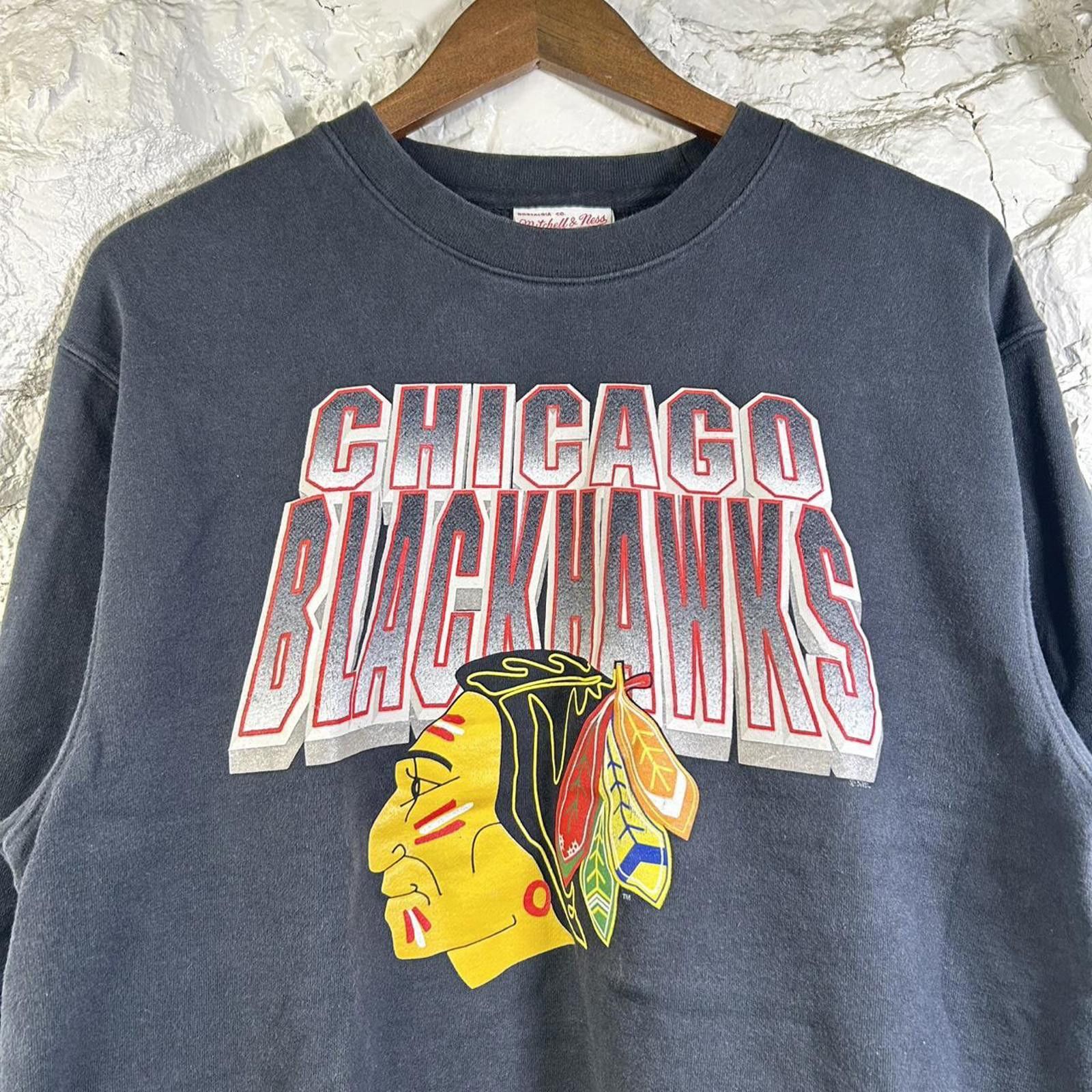 Mitchell & Ness Mitchell & Ness Chicago Blackhawks Crewneck Sweatshirt XL Size US XL / EU 56 / 4 - 1 Thumbnail