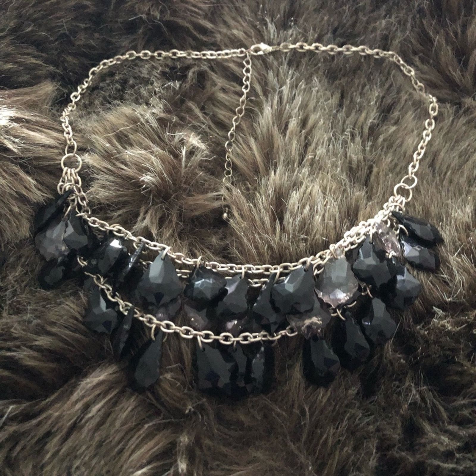 Jewelry Triple row faceted chandelier gem layered elegant necklace Size ONE SIZE - 6 Thumbnail