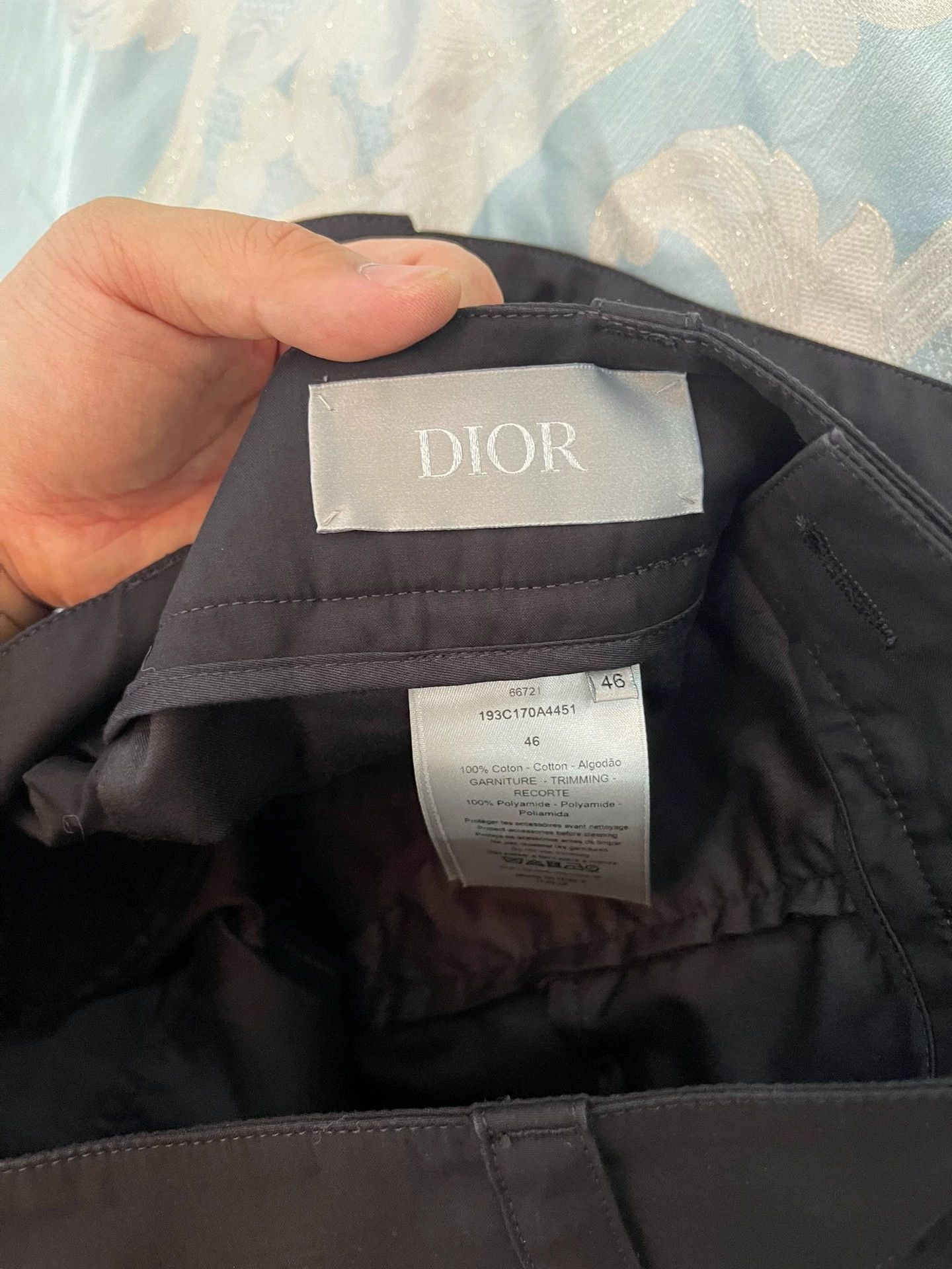 Dior Dior collaboration black cargo pants Dior logo buckle cuffs Size US 30 / EU 46 - 5 Thumbnail