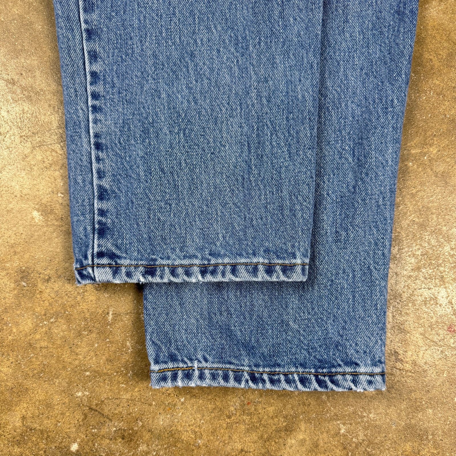 Levi's Vintage Clothing Vintage Levi’s 550 Relaxed Fit Tapered Women’s Size 14 Reg Size 36" / US 14 / IT 50 - 7 Thumbnail