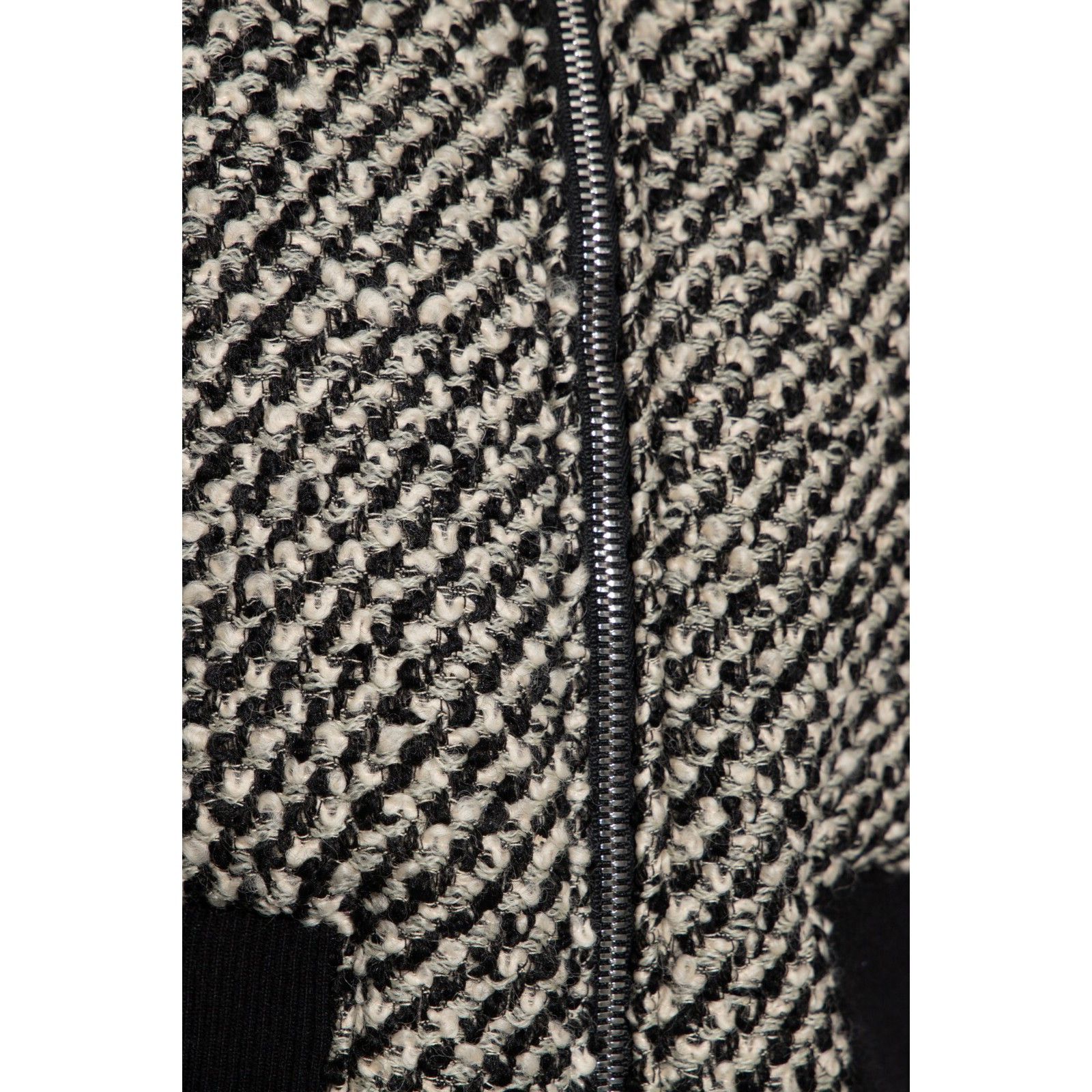 Gucci GUCCI Black/White Interlocking G Wool Jacket New & Authentic Size ONE SIZE - 2 Thumbnail